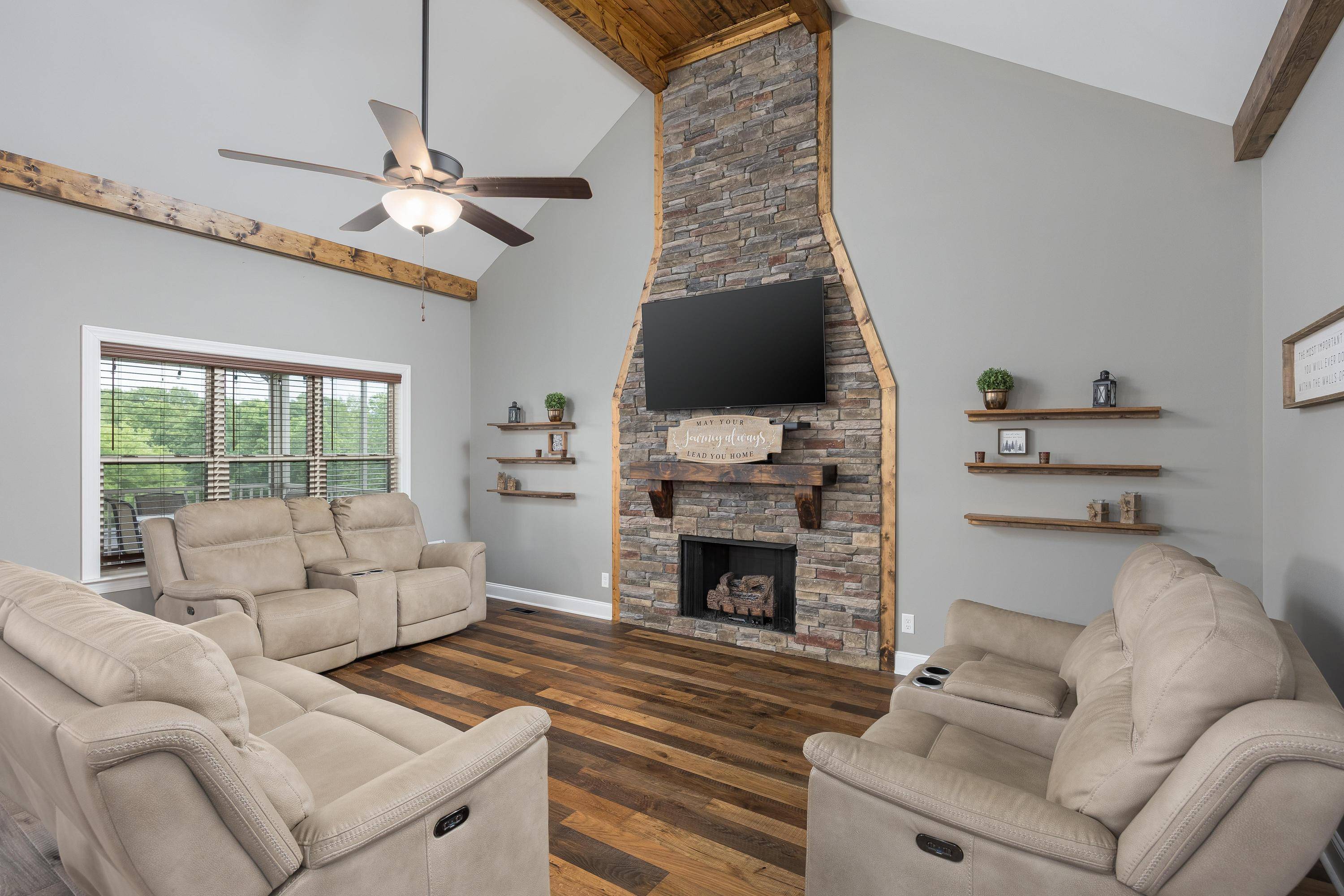 Harrison, TN 37341,9126 Sir Hudson CT