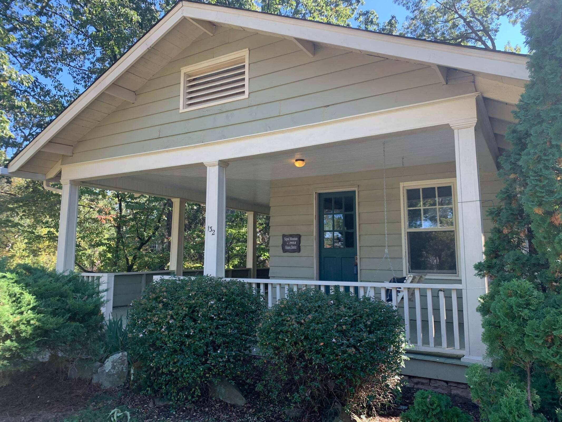 Signal Mountain, TN 37377,132 Signal Point RD