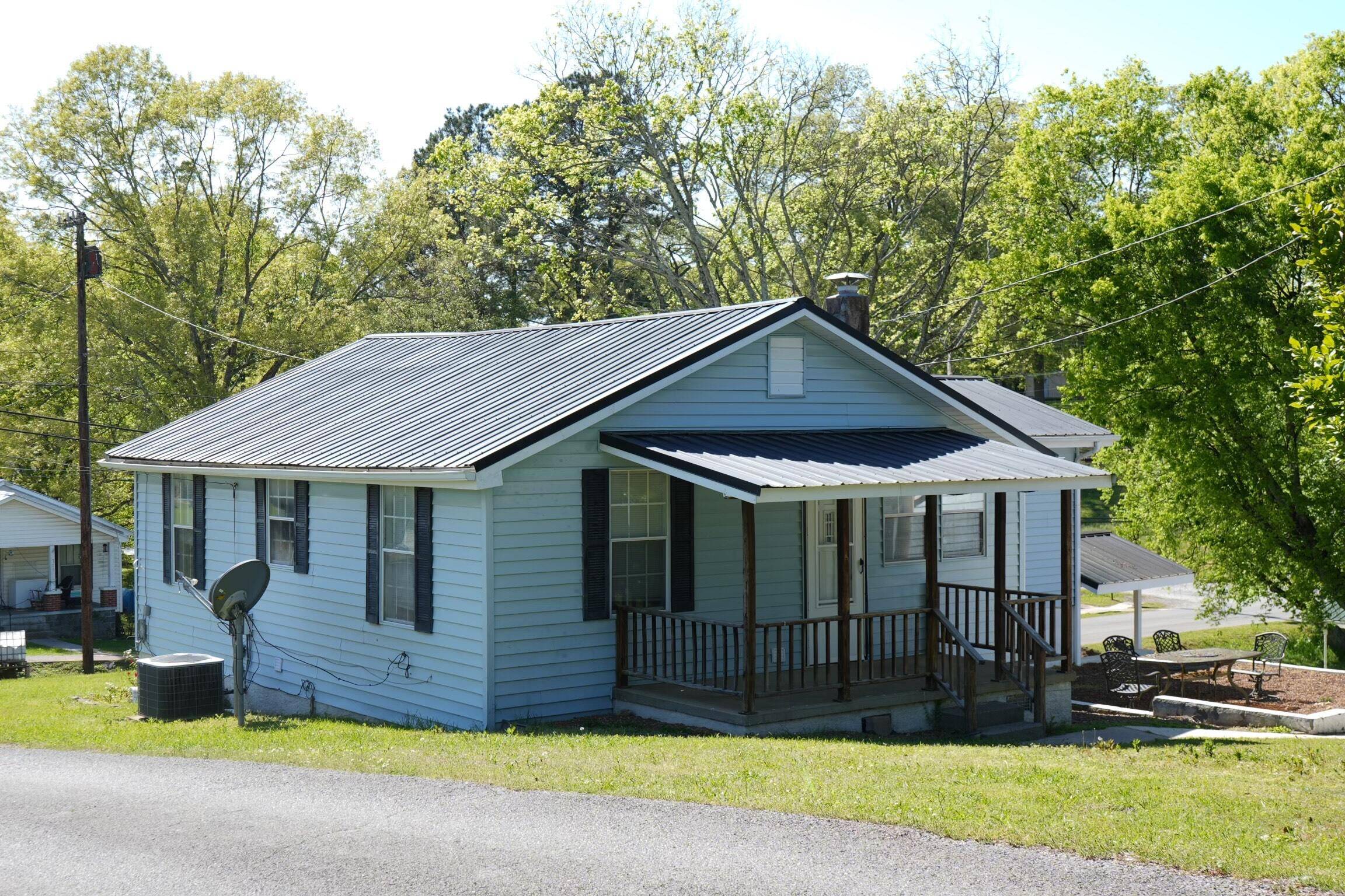 Bridgeport, AL 35740,708 8th ST