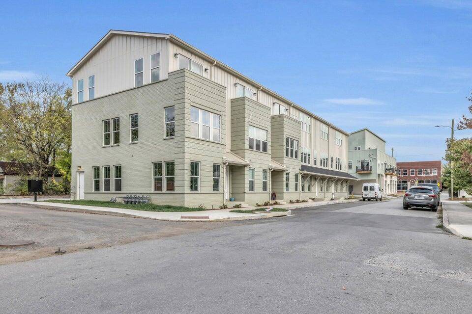 Chattanooga, TN 37408,1587 Adams ST
