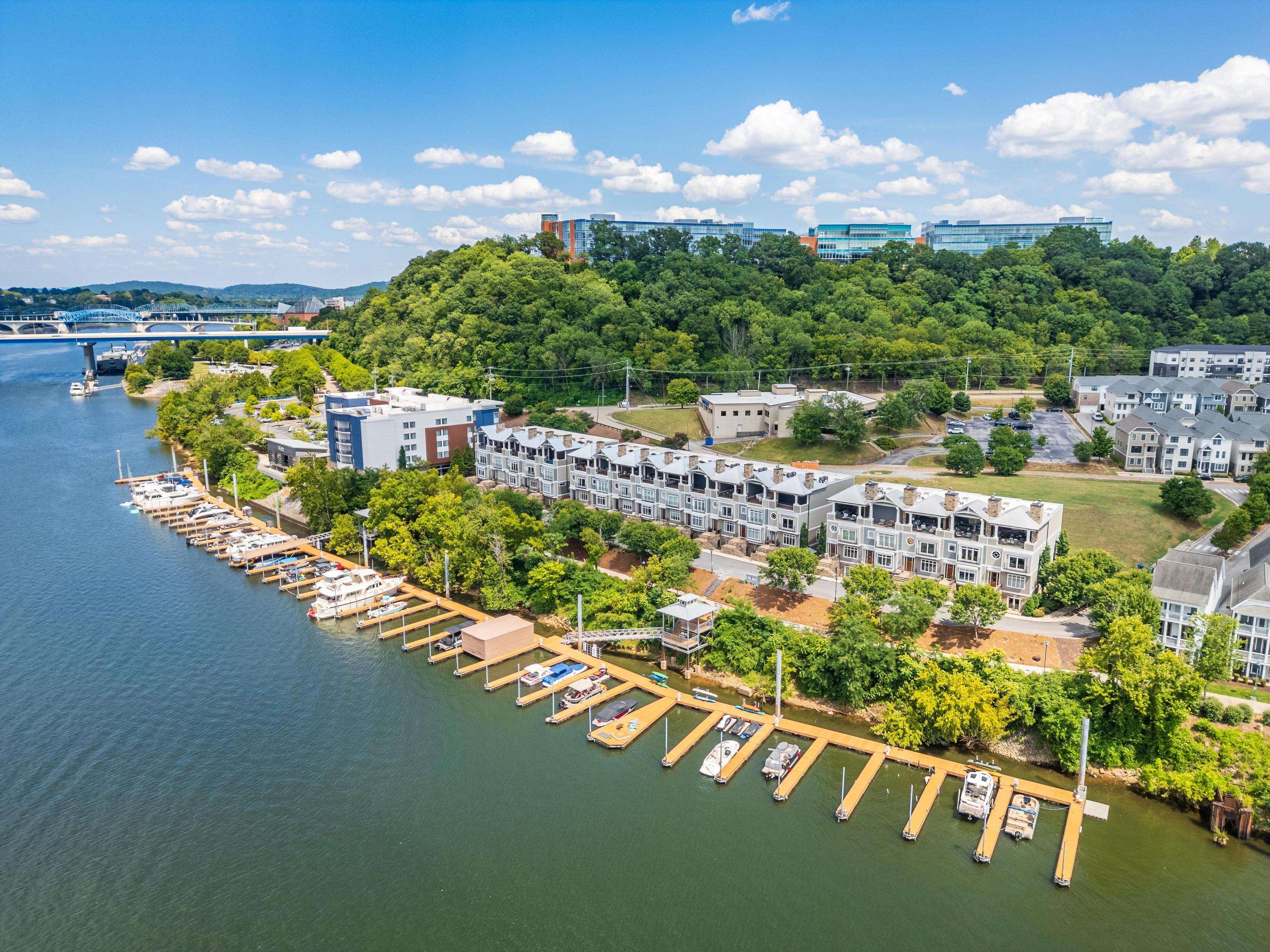 Chattanooga, TN 37402,778 Latitude CIR