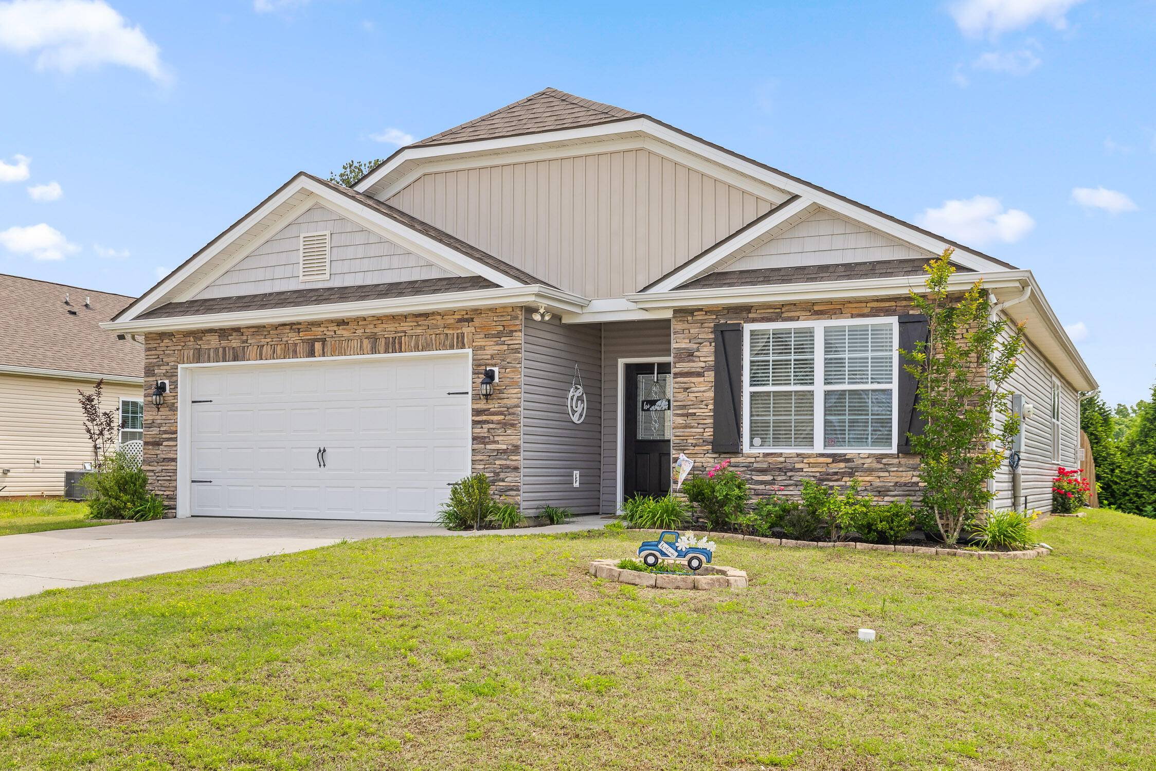 Rossville, GA 30741,302 Huntley Meadows DR