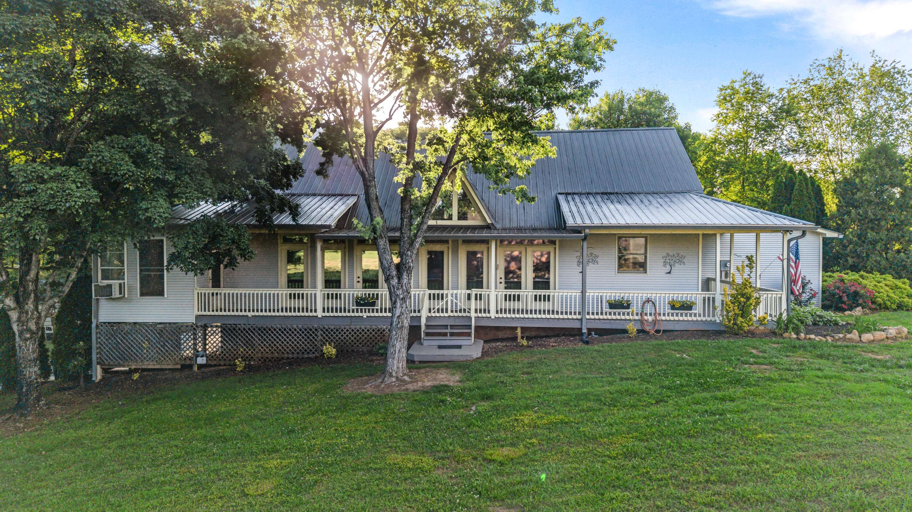 Delano, TN 37325,310 Savannah Shores DR