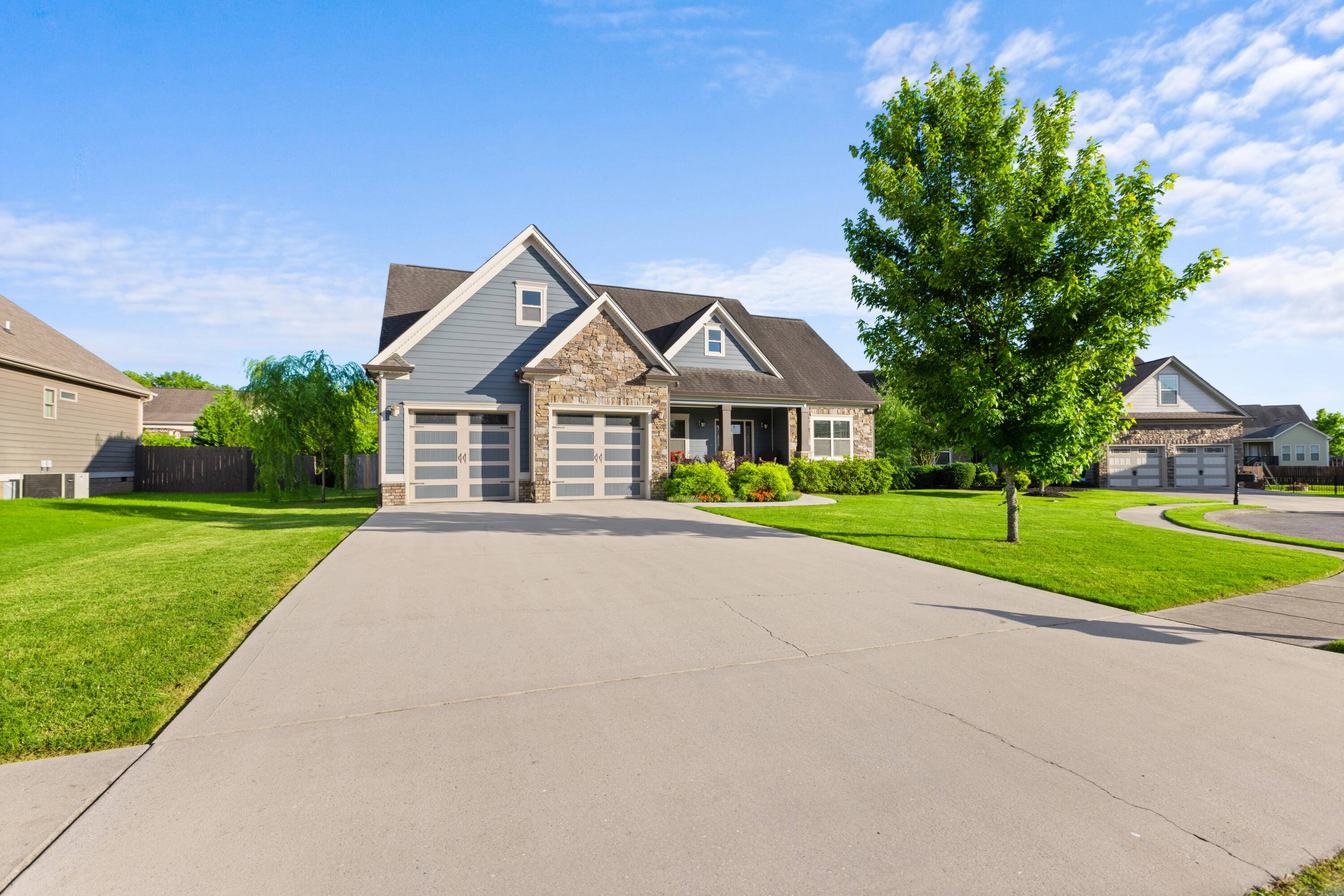 Ooltewah, TN 37363,8422 Denison LN