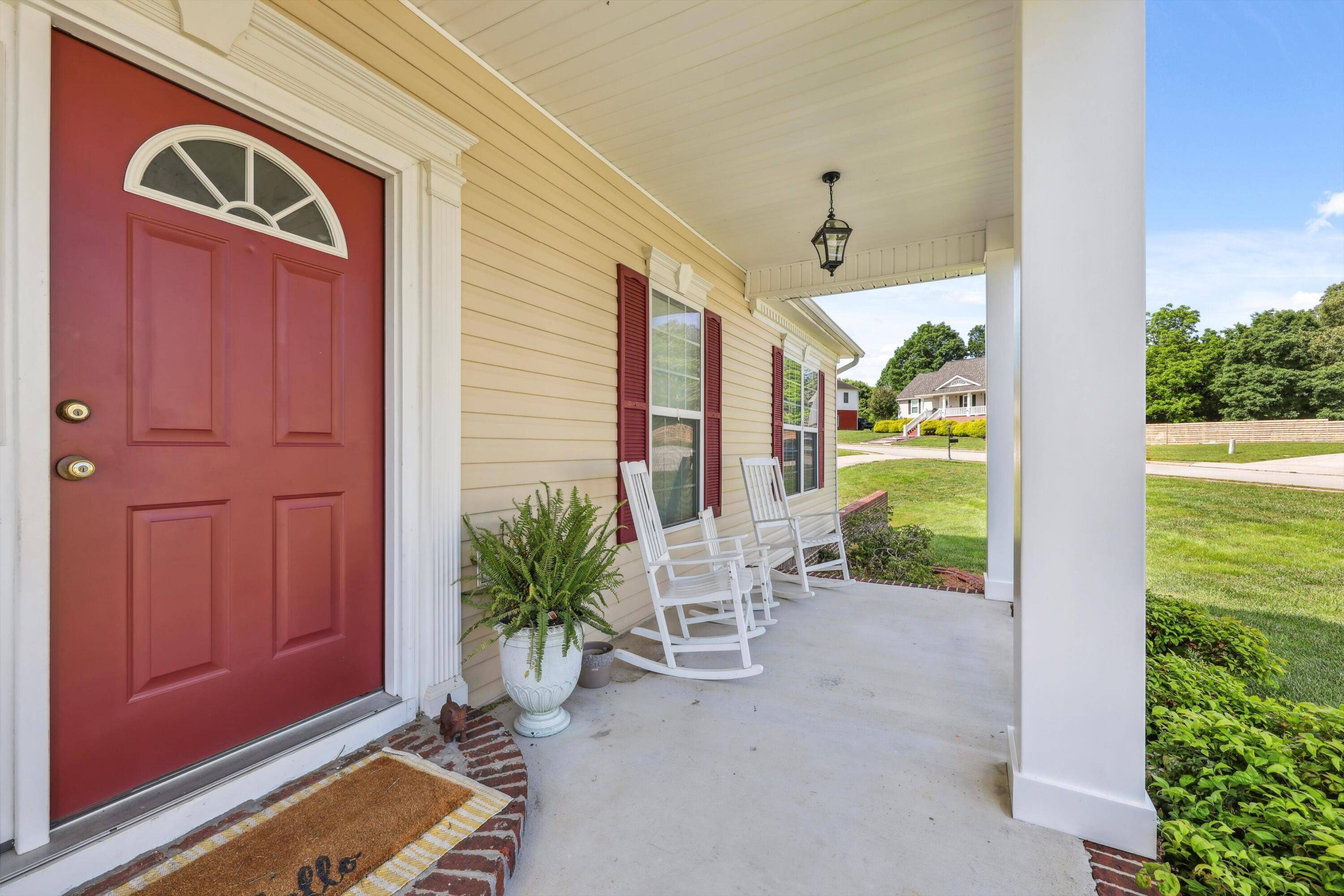 Soddy Daisy, TN 37379,10439 Sovereign Pointe DR