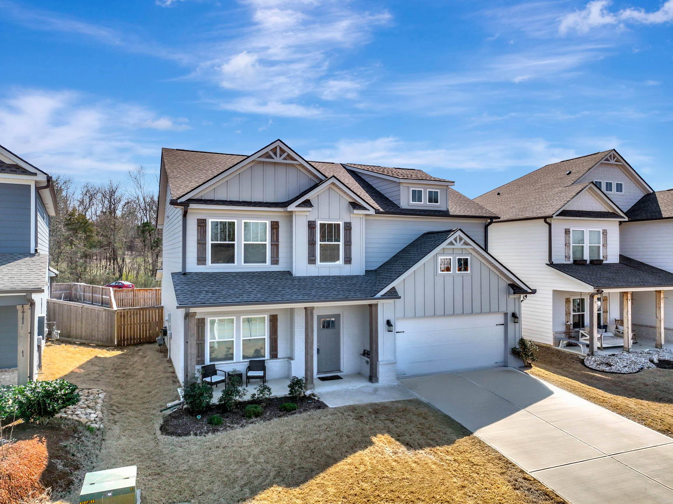 Ooltewah, TN 37363,8792 Snowy Owl RD