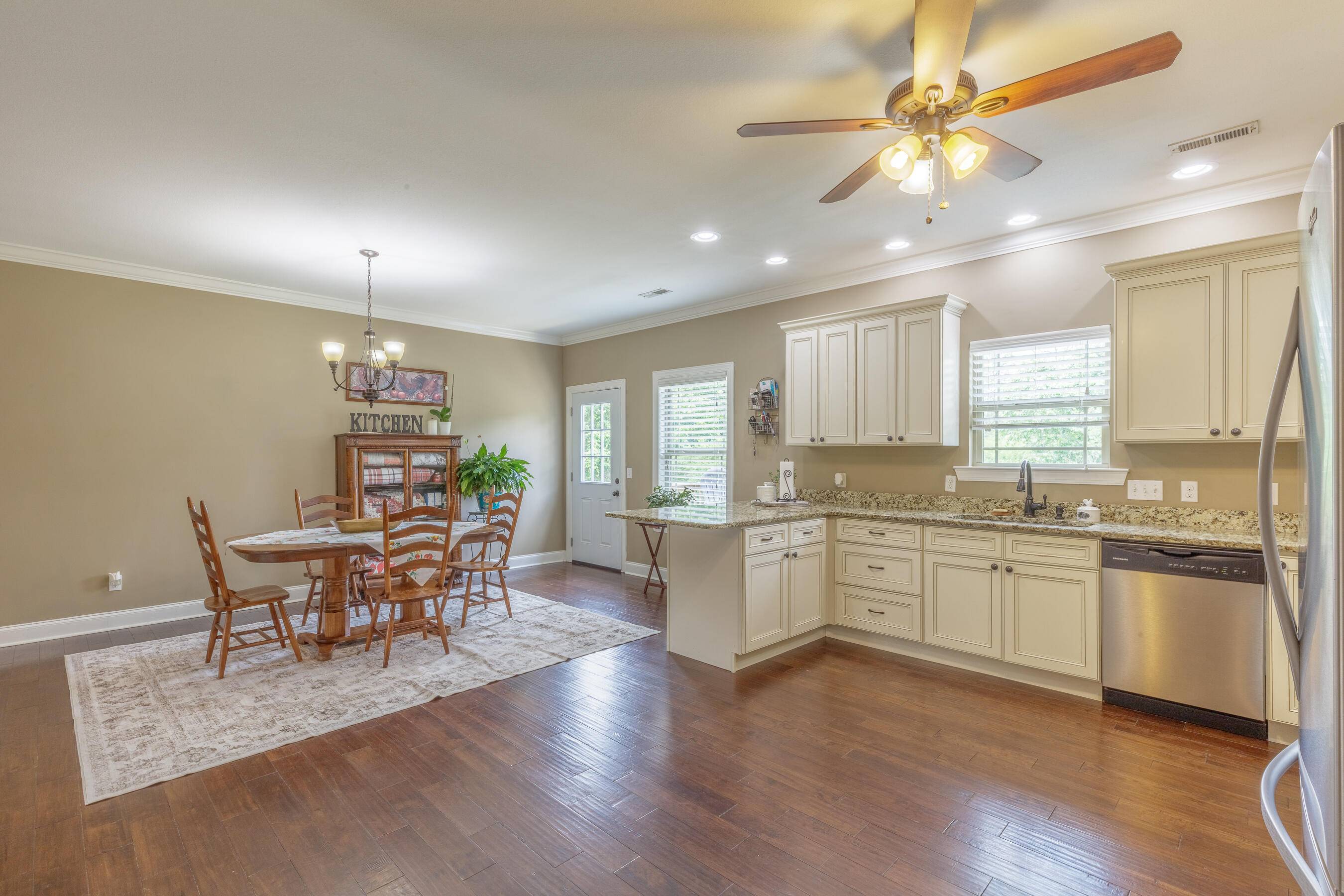 Rock Spring, GA 30739,86 Pheonix CIR