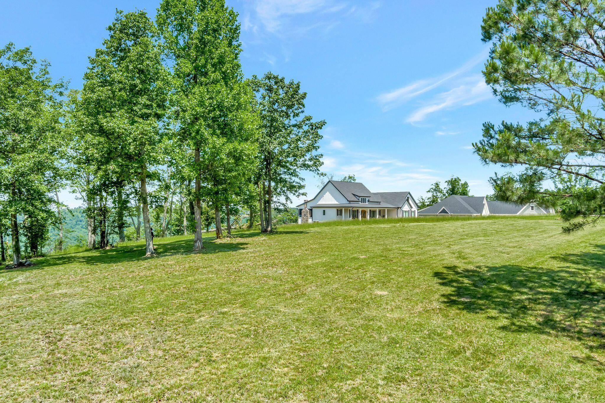 Jasper, TN 37347,225 Bobcat TRL