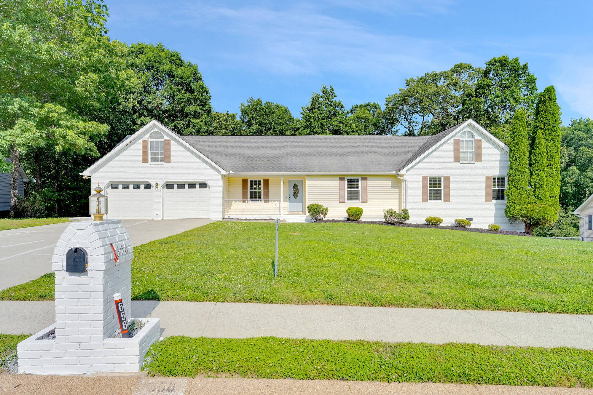 Ringgold, GA 30736,656 Blue Bird LN