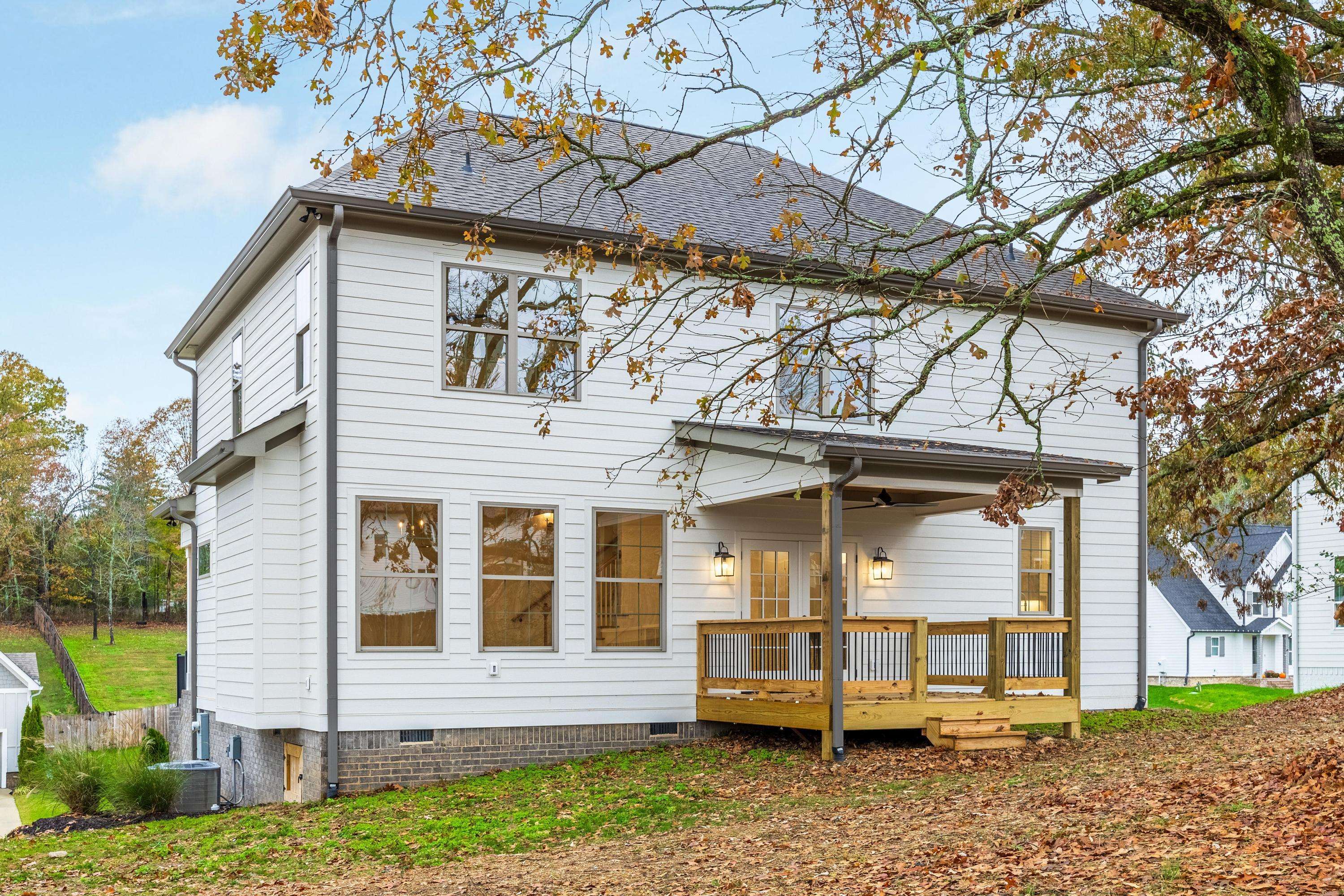 Harrison, TN 37341,8654 Woodbury Acre CT