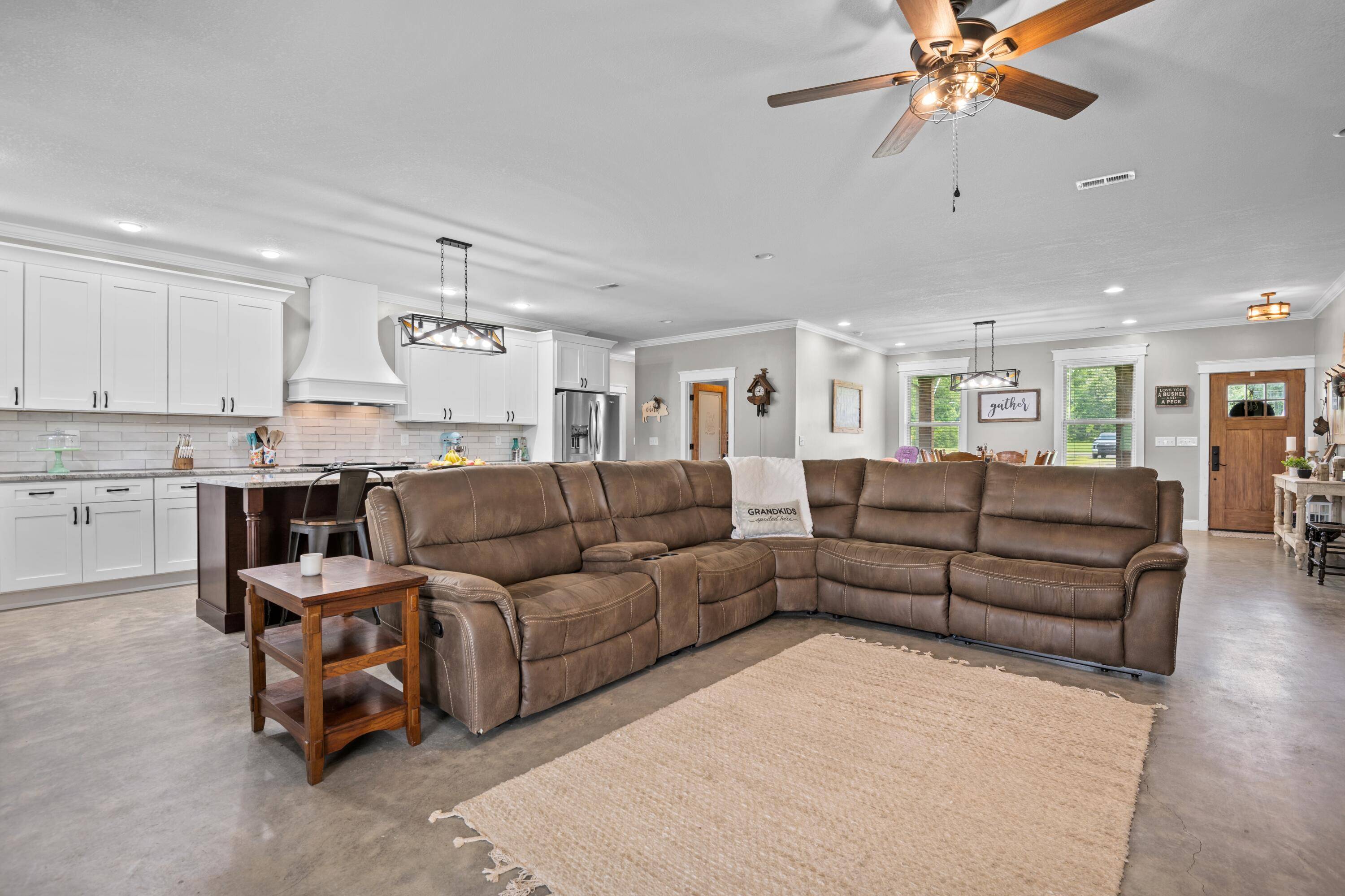Jasper, TN 37347,1421 Hancock RD