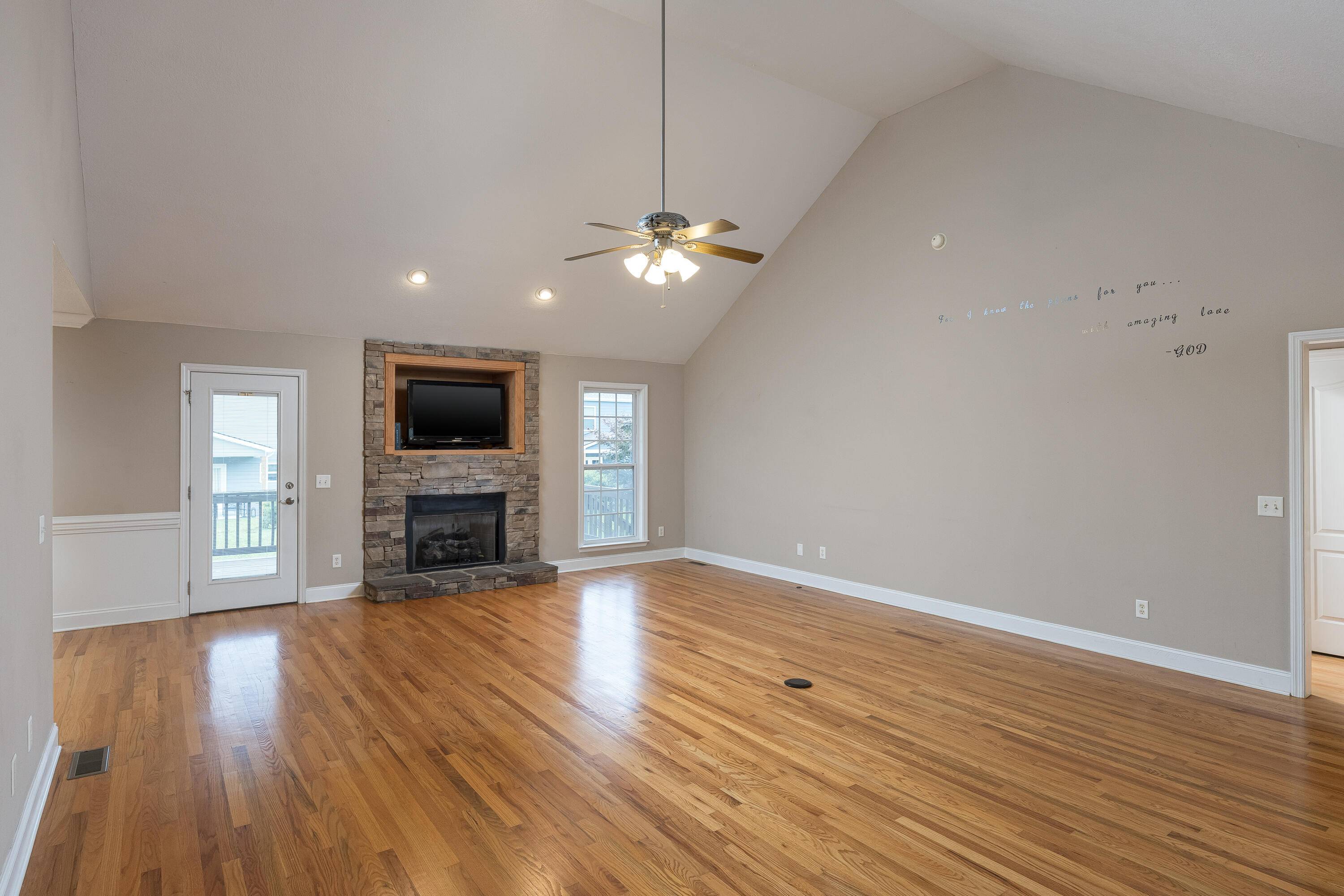 Ooltewah, TN 37363,8447 Lexie LN