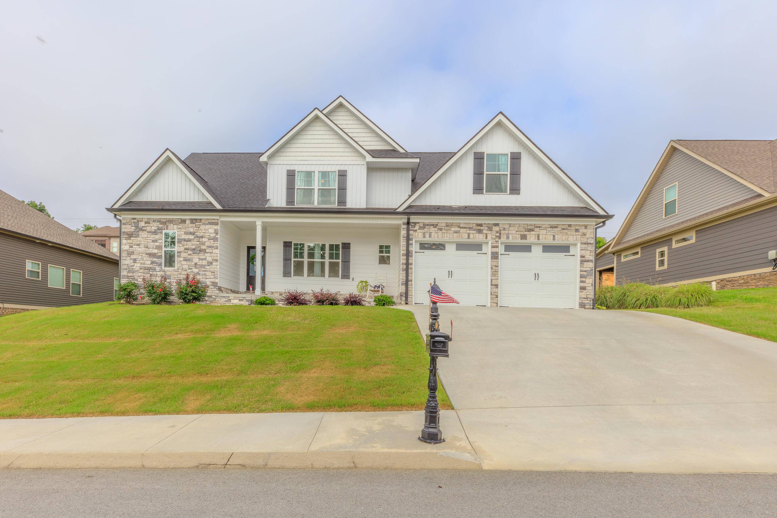 Ringgold, GA 30736,905 Live Oak RD