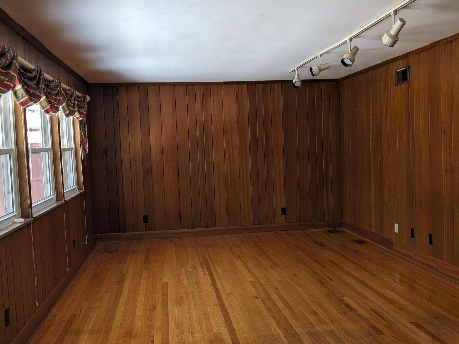 Chattanooga, TN 37411,305 Barbara CIR
