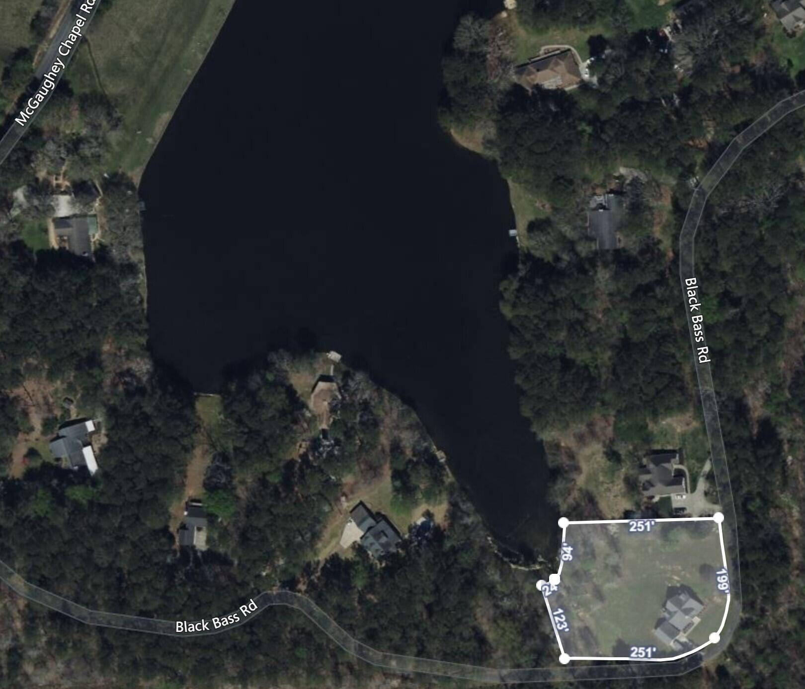 Cohutta, GA 30710,924 Black Bass RD