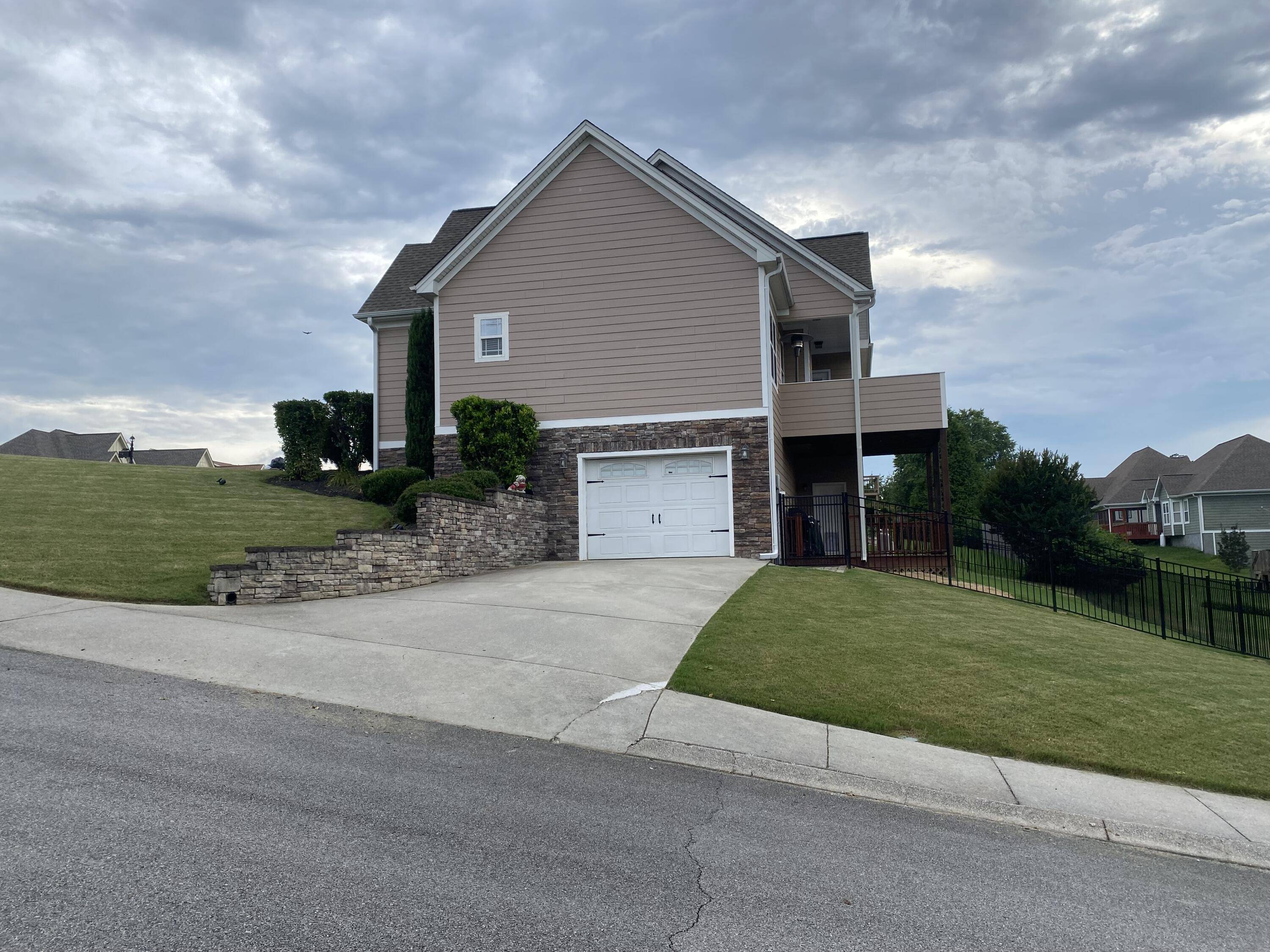 Ringgold, GA 30736,151 Holly Oak LN