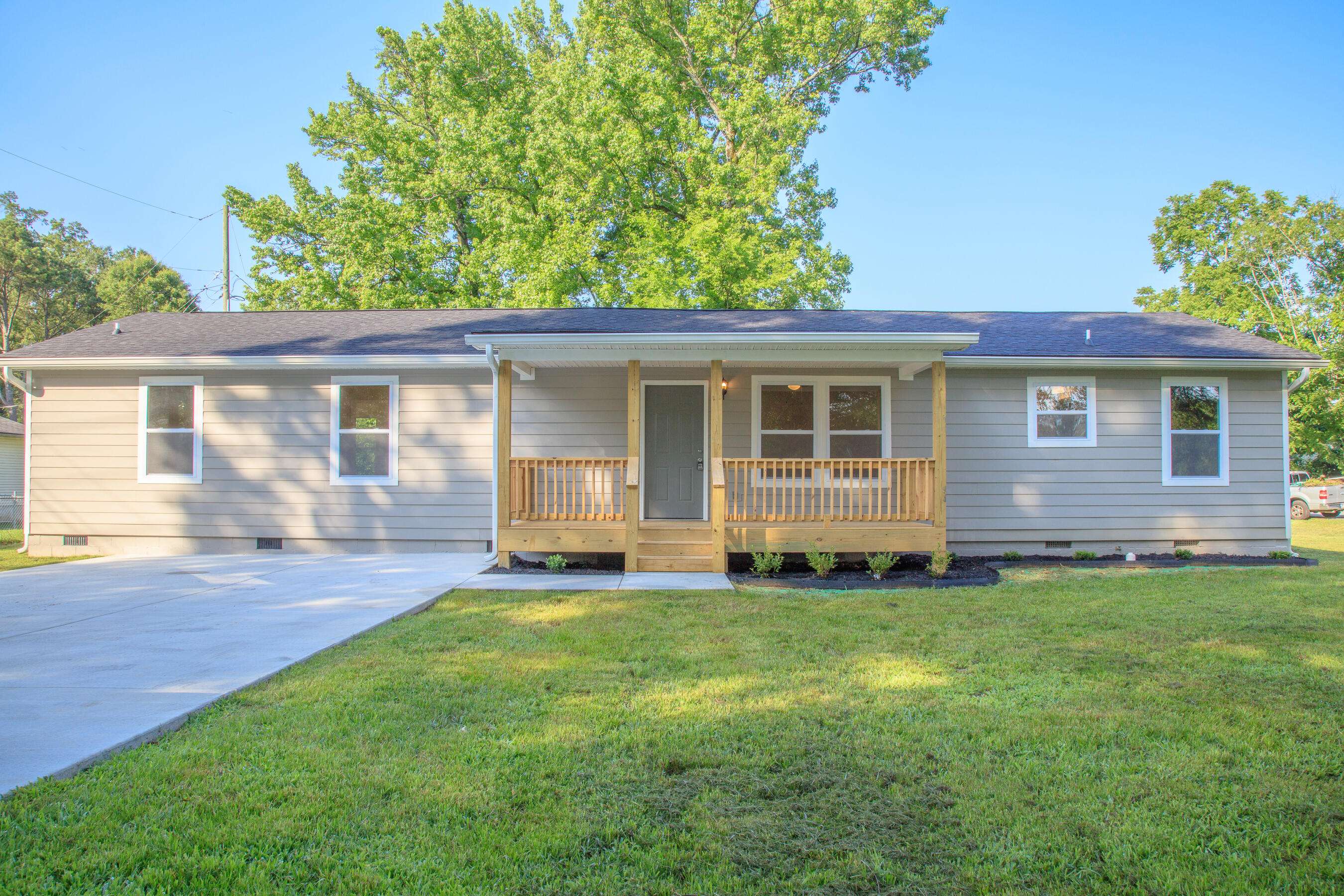 Chattanooga, TN 37421,6102 Vance RD