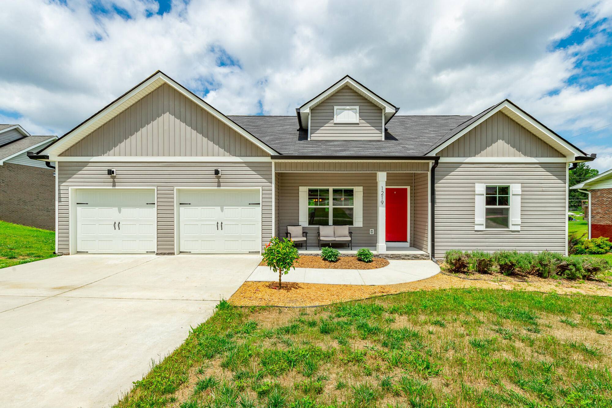 Chattanooga, TN 37421,1219 Radmoor LN