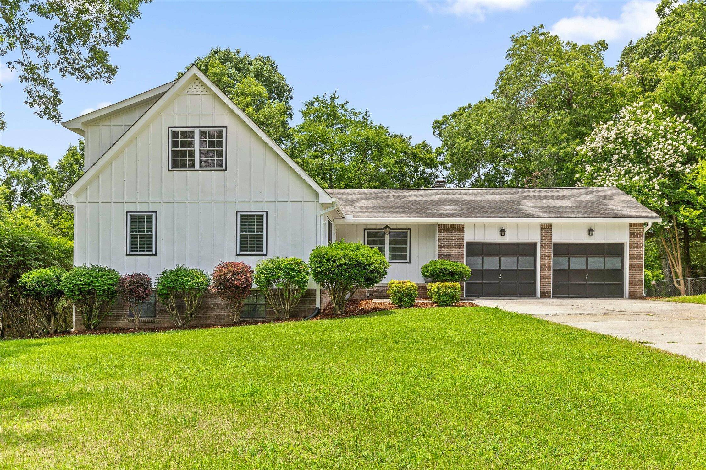 Hixson, TN 37343,6419 Harbor Master DR