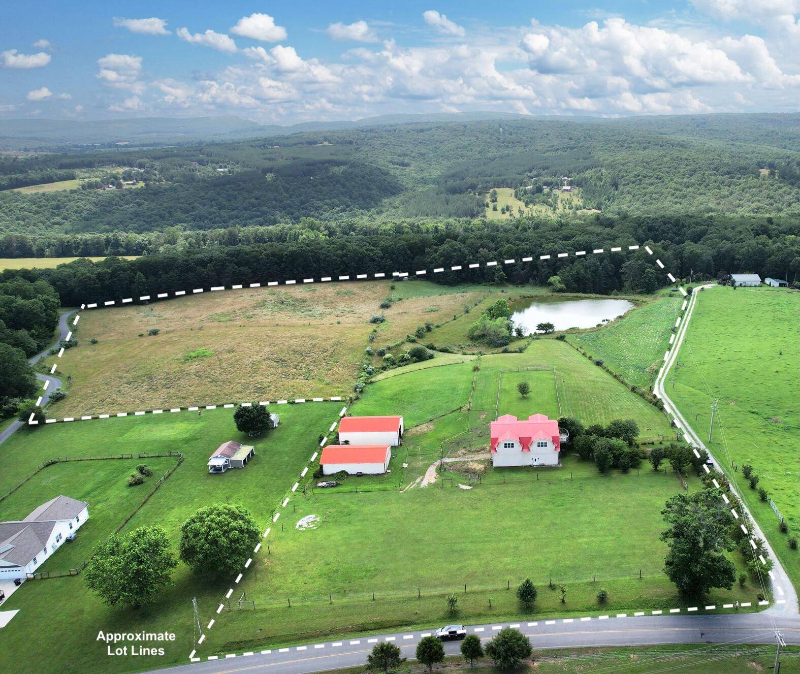 Soddy Daisy, TN 37379,5 Little DR