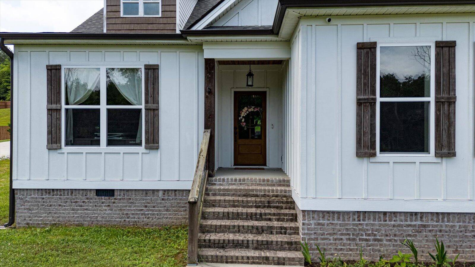 Ringgold, GA 30736,853 Dedmon RD