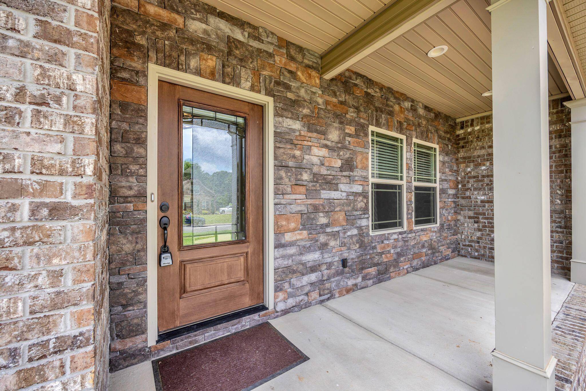 Rock Spring, GA 30739,386 Twelve Oaks DR