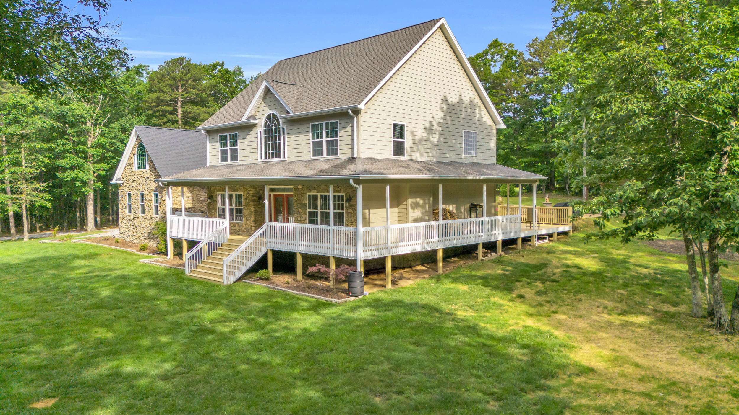 Signal Mountain, TN 37377,361 Pine Ridge DR