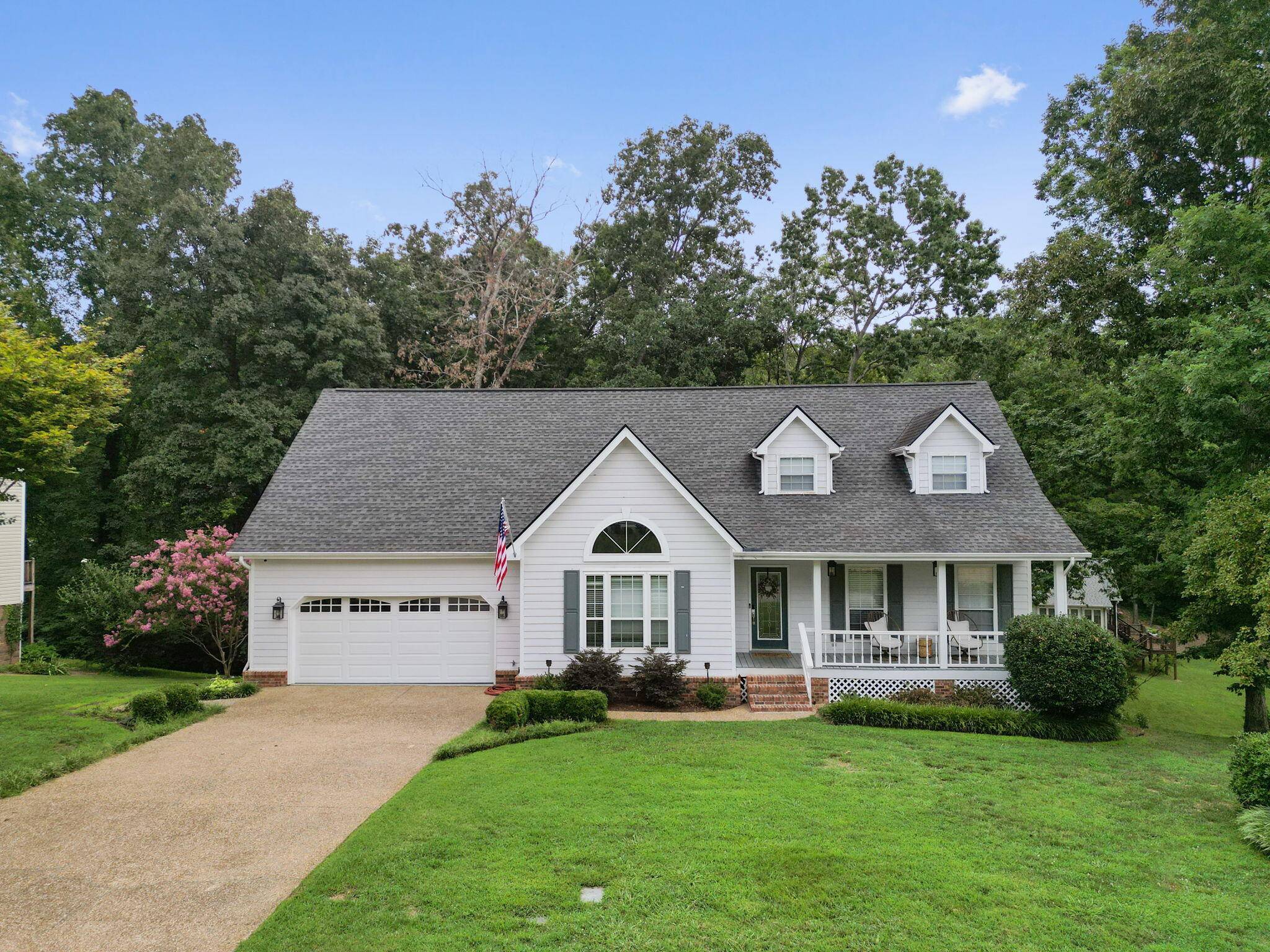 Soddy Daisy, TN 37379,12424 Creek Hollow LN