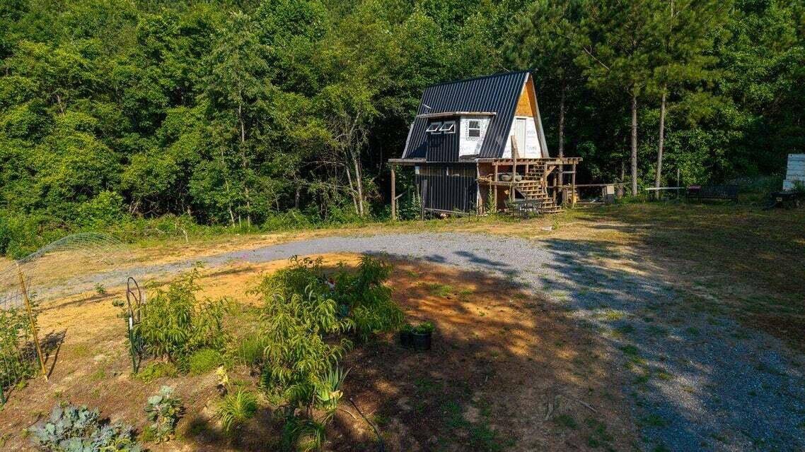 Decatur, TN 37322,629 Mcdowell LN