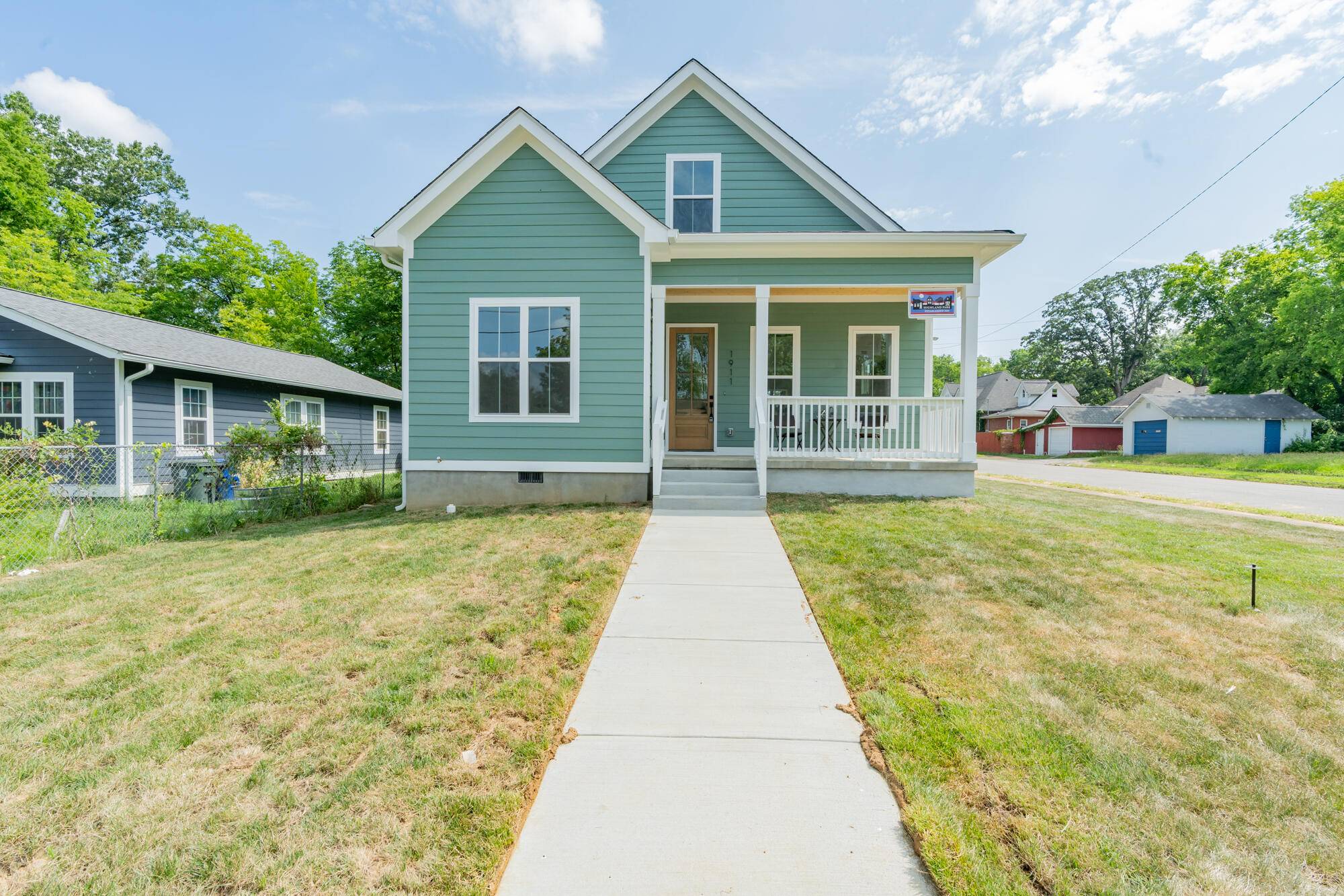 Chattanooga, TN 37404,1911 12th ST