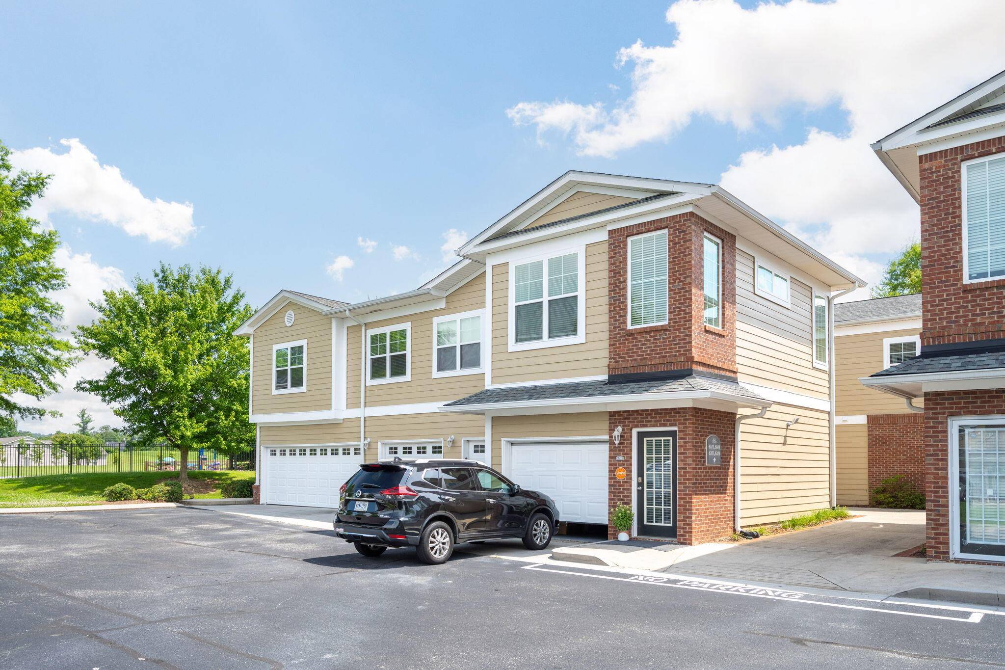 Chattanooga, TN 37421,6203 Regency CT