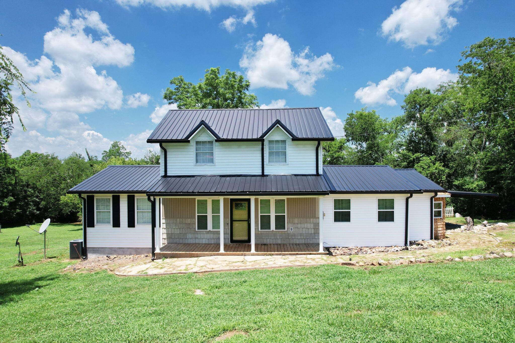 Athens, TN 37303,370 County Road 116