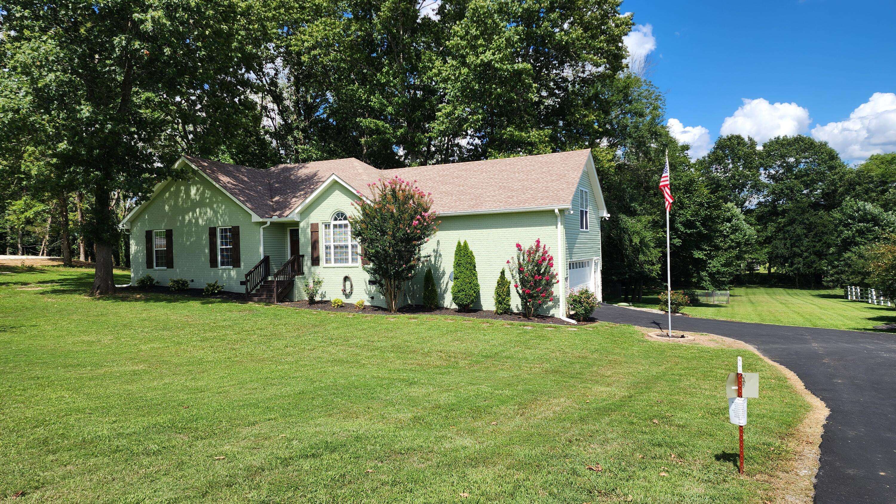 Castalian Springs, TN 37031,5120 Highway 231