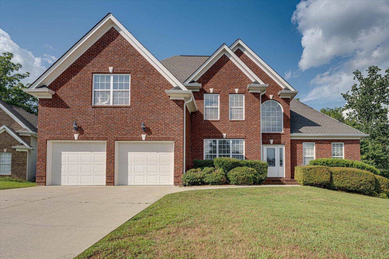 Ooltewah, TN 37363,5553 Jonquil LN