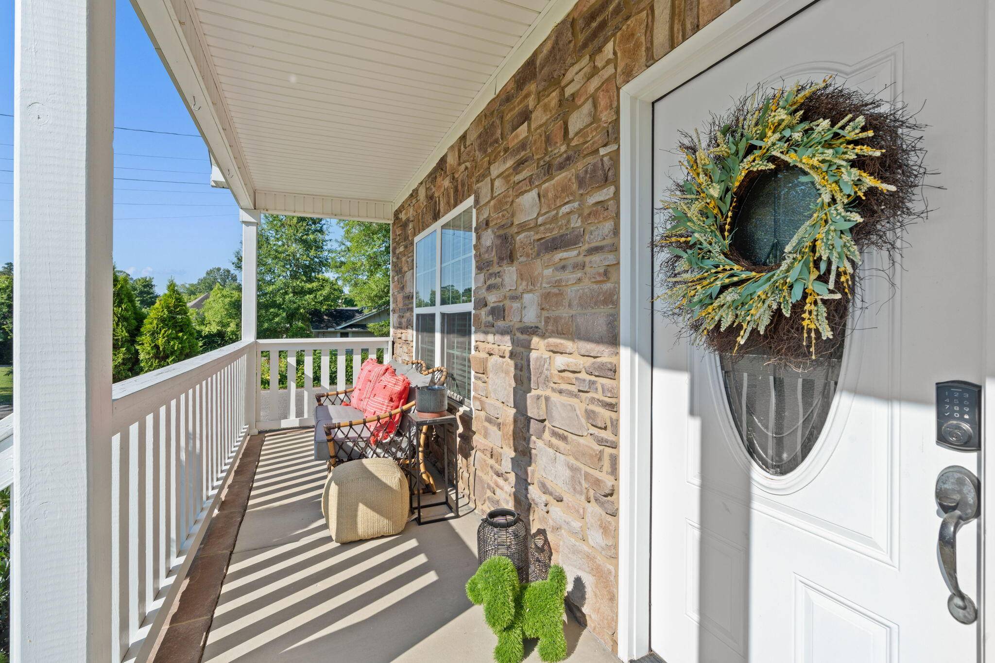 Chattanooga, TN 37421,8185 Iris RD