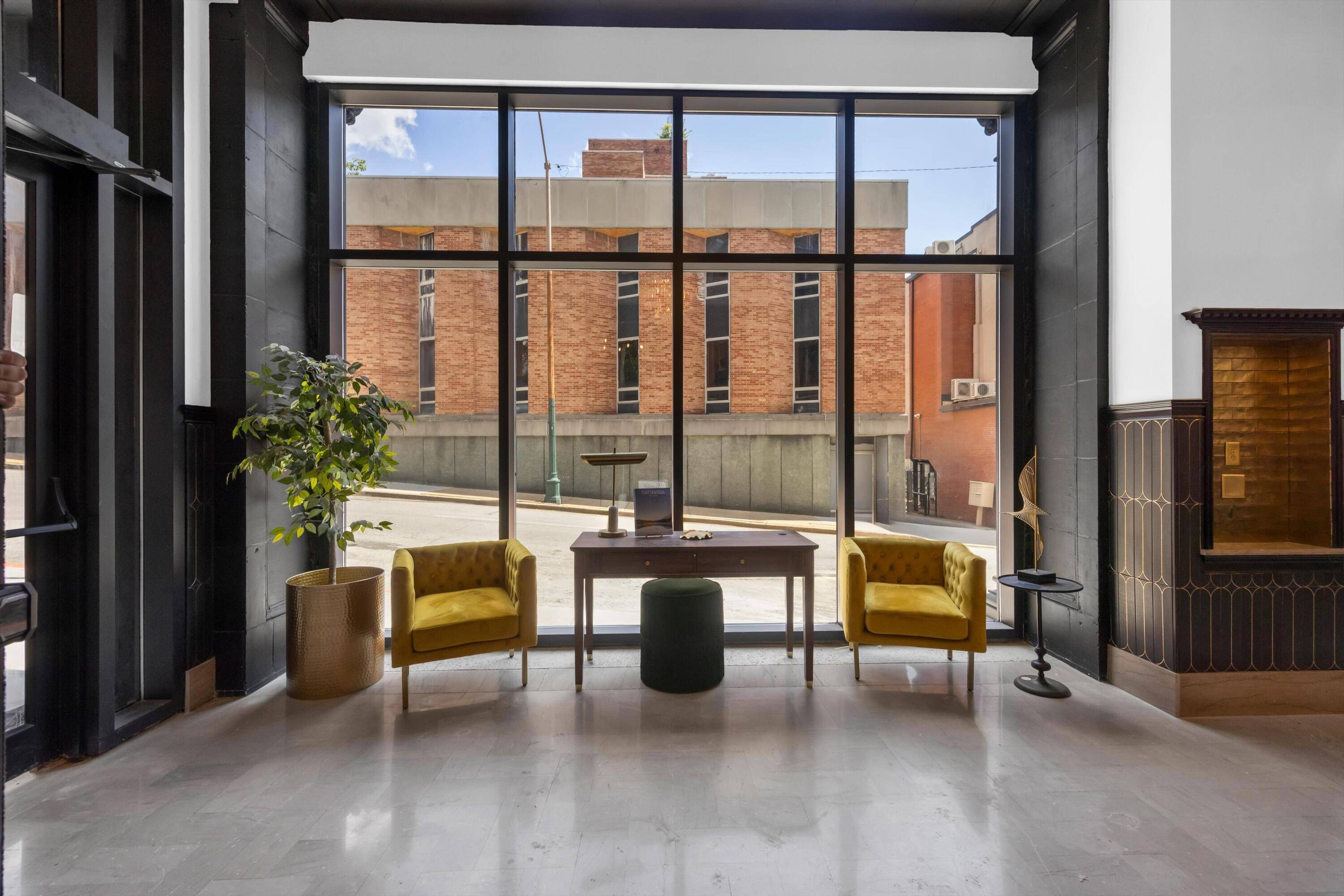 Chattanooga, TN 37402,117 7th ST