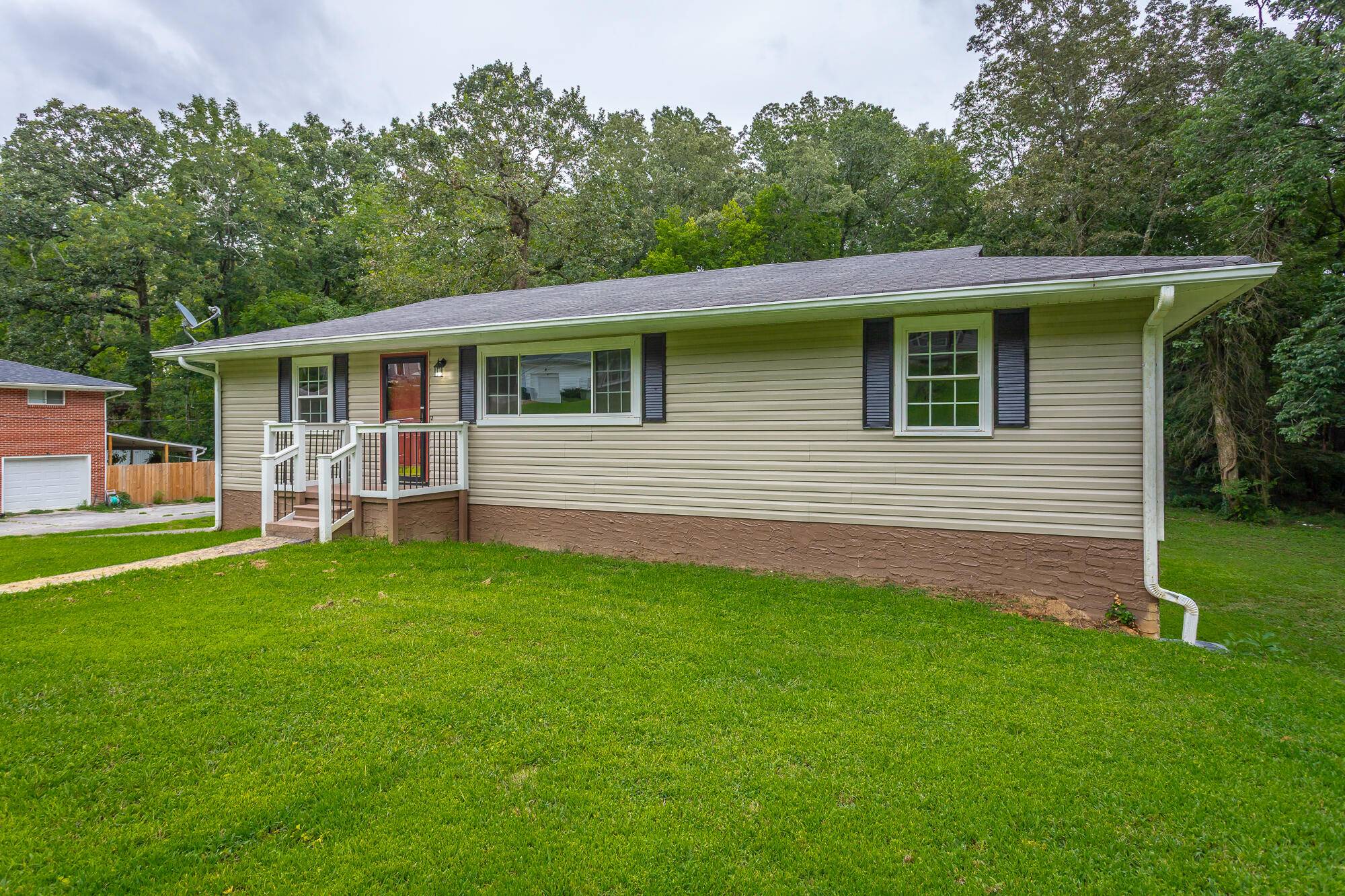 Chattanooga, TN 37415,3646 Thrushwood DR