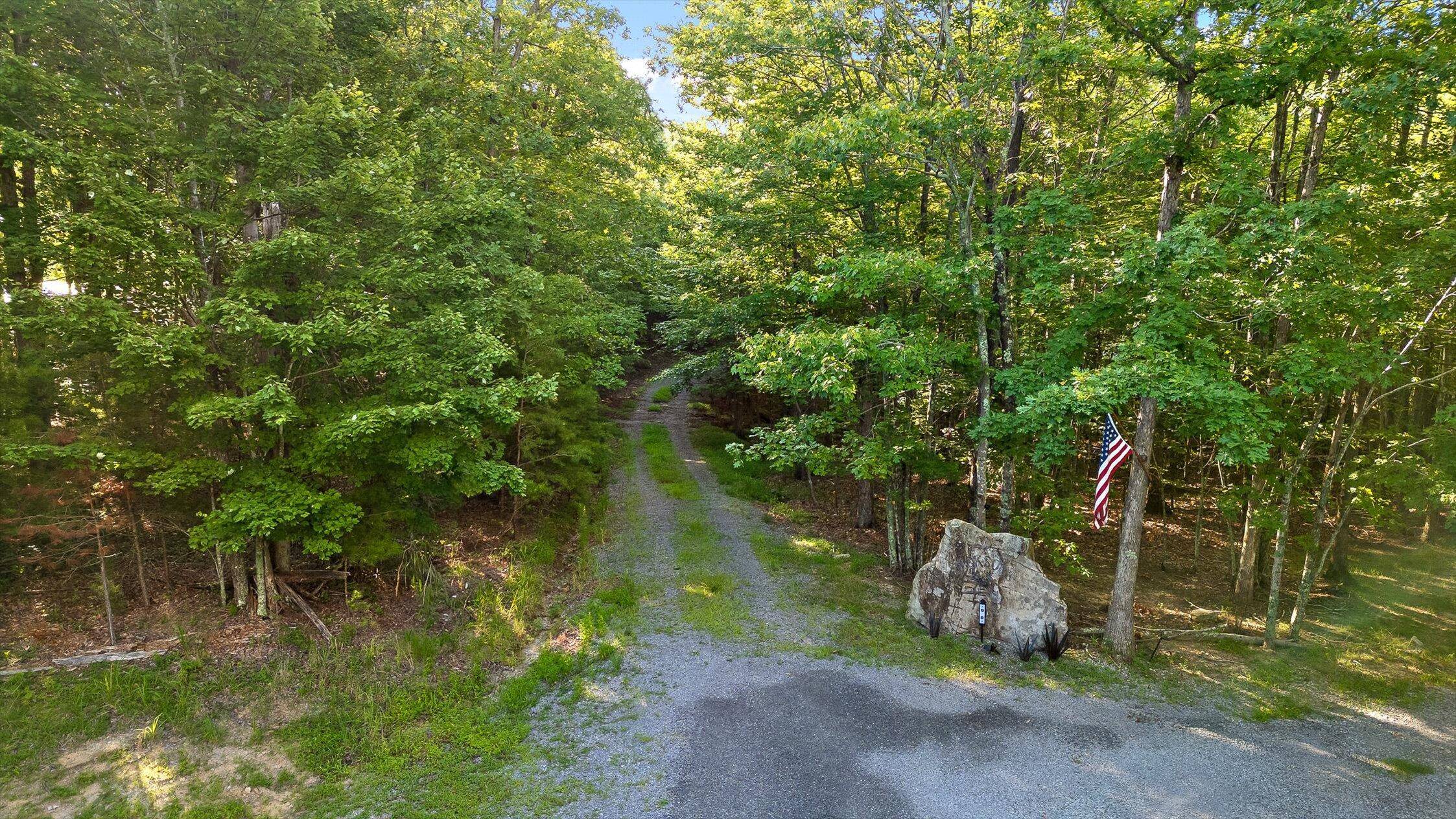 Dunlap, TN 37327,89 No Name Drive