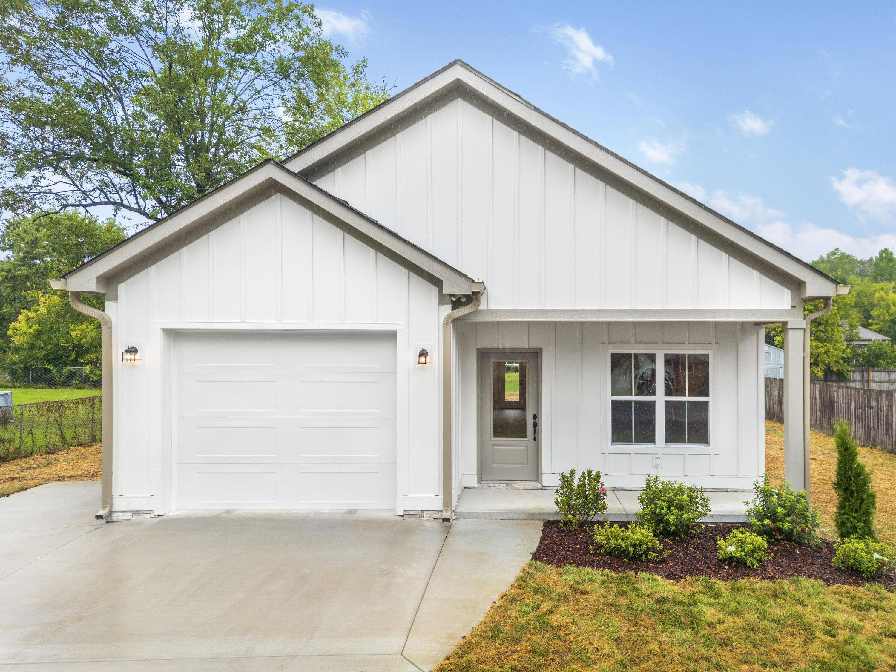 Chattanooga, TN 37419,125 Centro ST