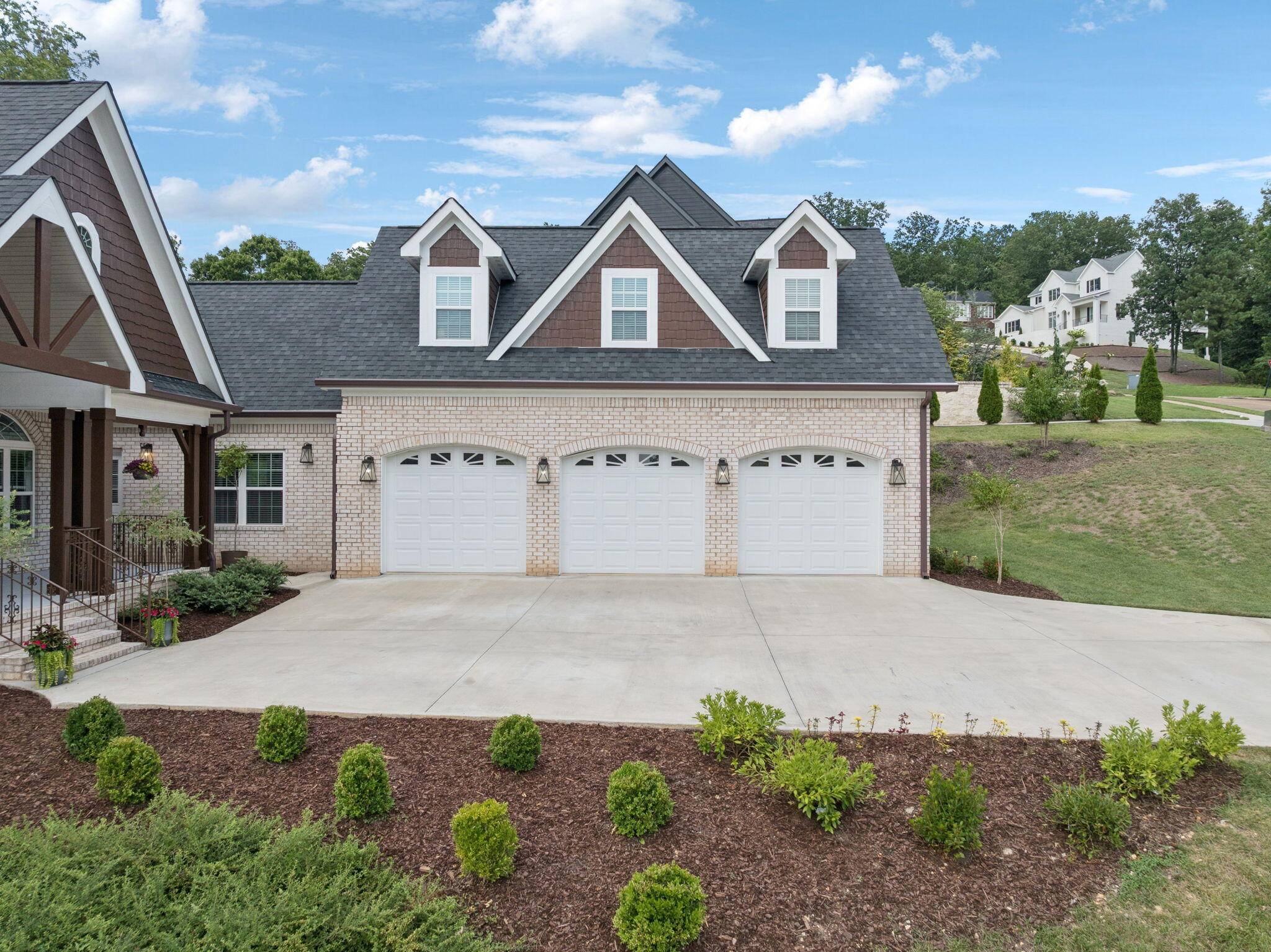 Cleveland, TN 37312,717 Pembridge CIR