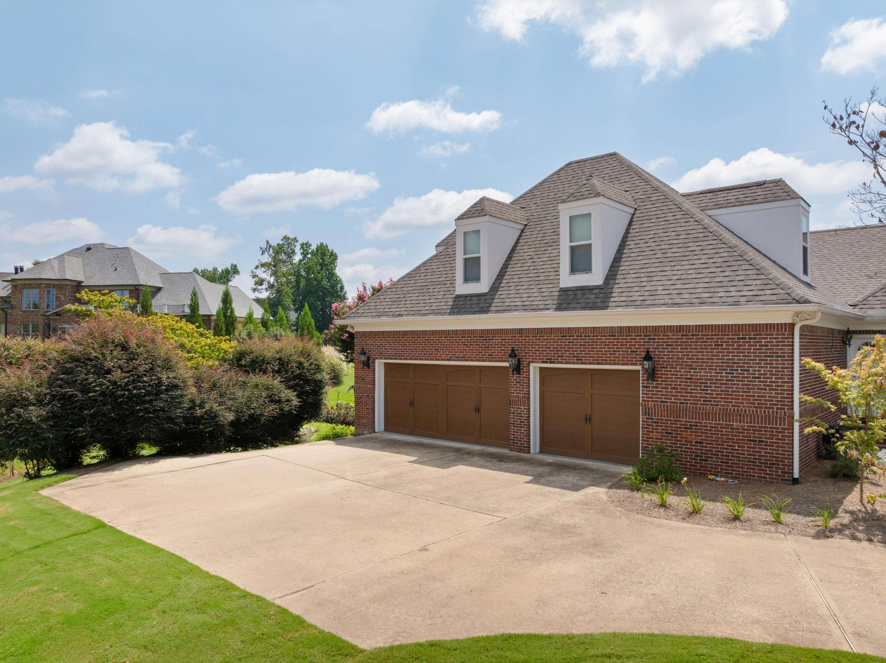 Chattanooga, TN 37421,1934 Aviara DR