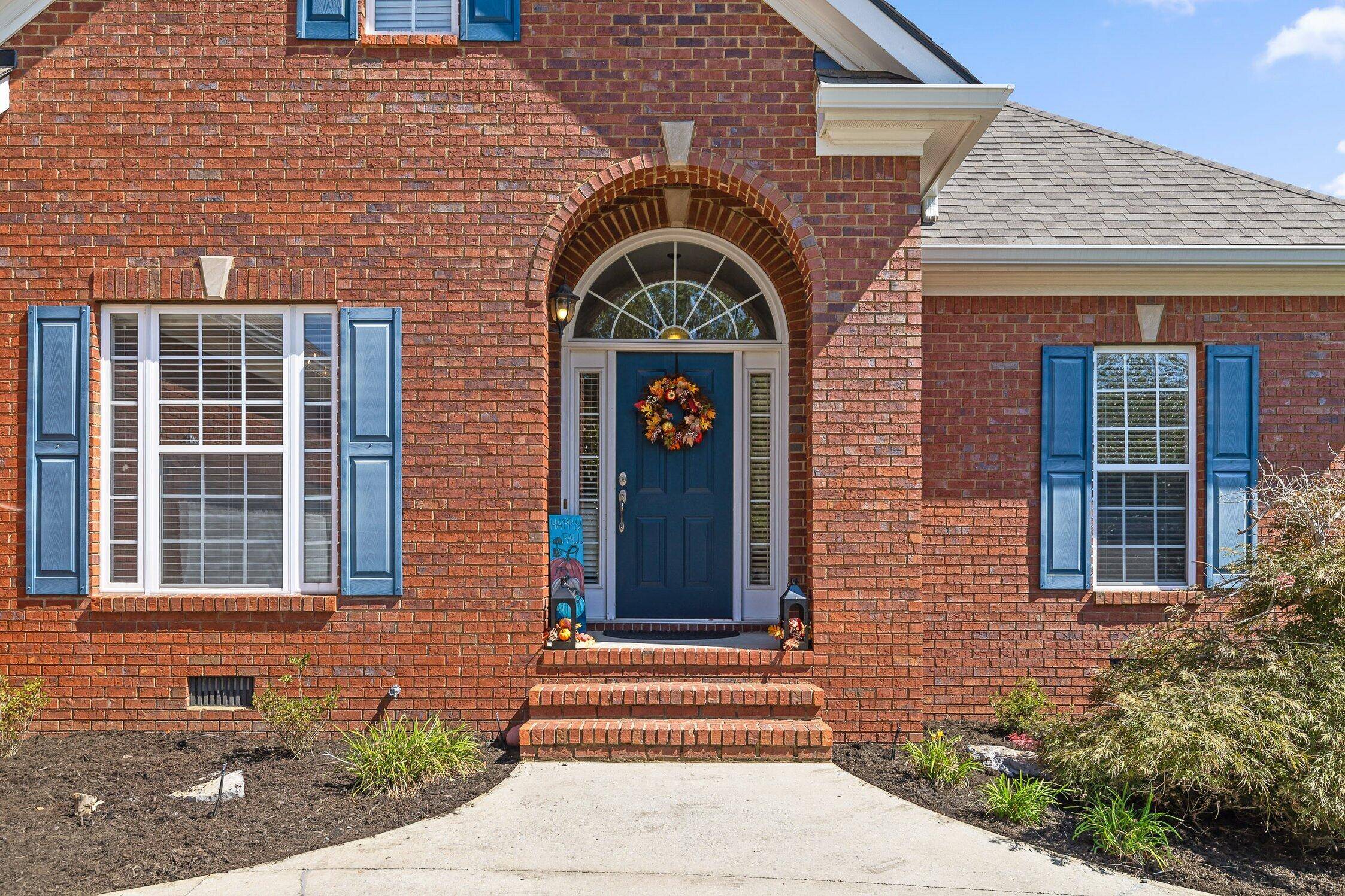 Ooltewah, TN 37363,9349 Wandering WAY