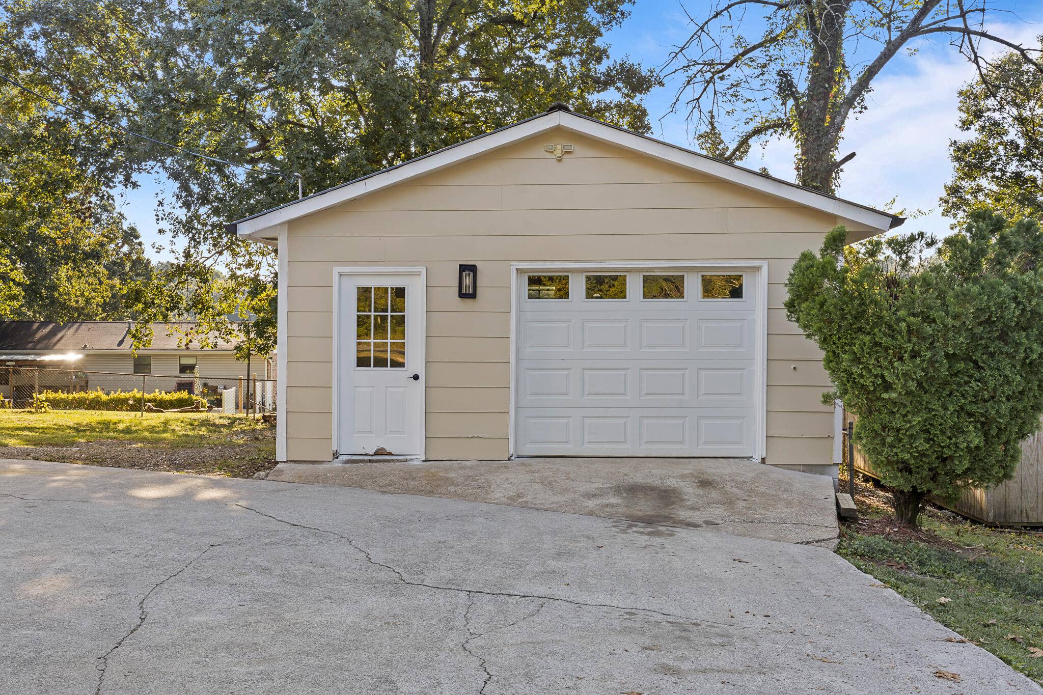 Rossville, GA 30741,710 Mission Ridge RD