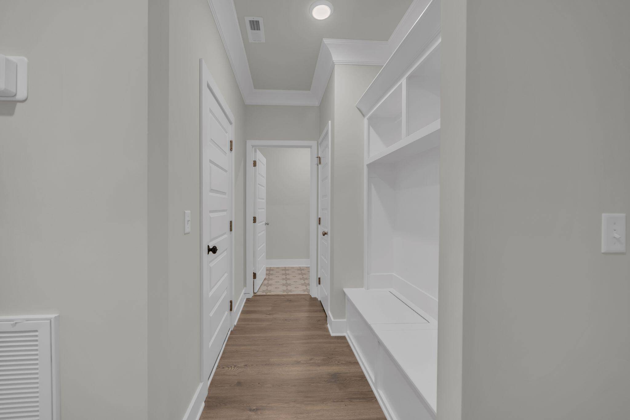 Chattanooga, TN 37421,8545 Ari LN