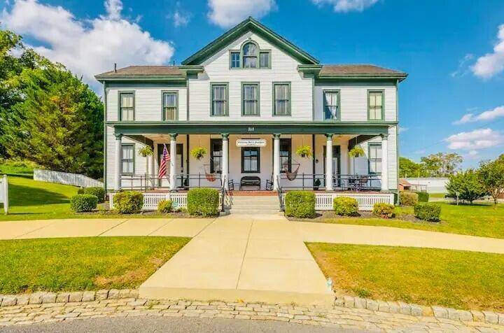 Fort Oglethorpe, GA 30742,309 Barnhardt CIR