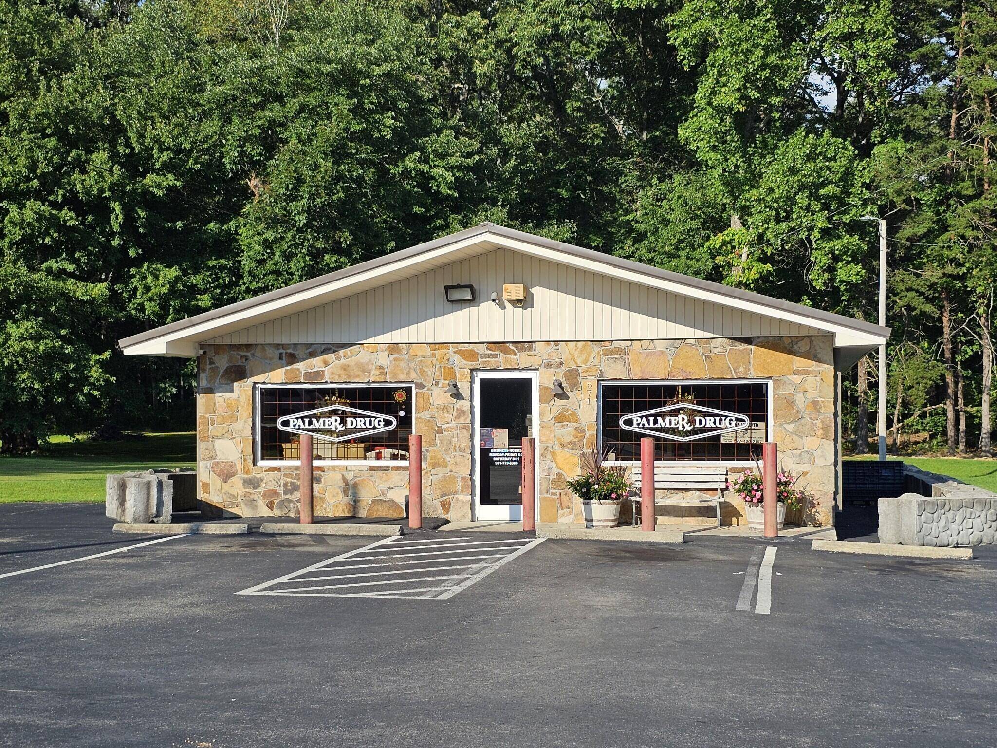 Palmer, TN 37365,571 Main ST