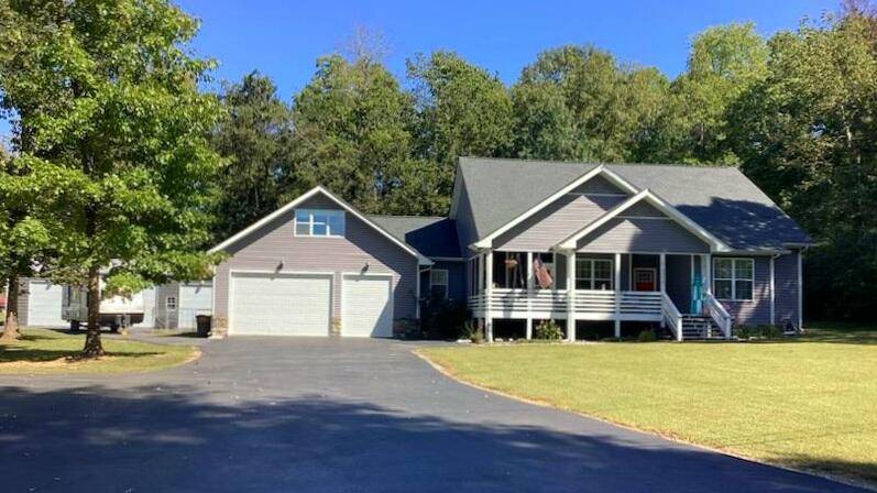 Soddy Daisy, TN 37379,2338 Stonesage RD