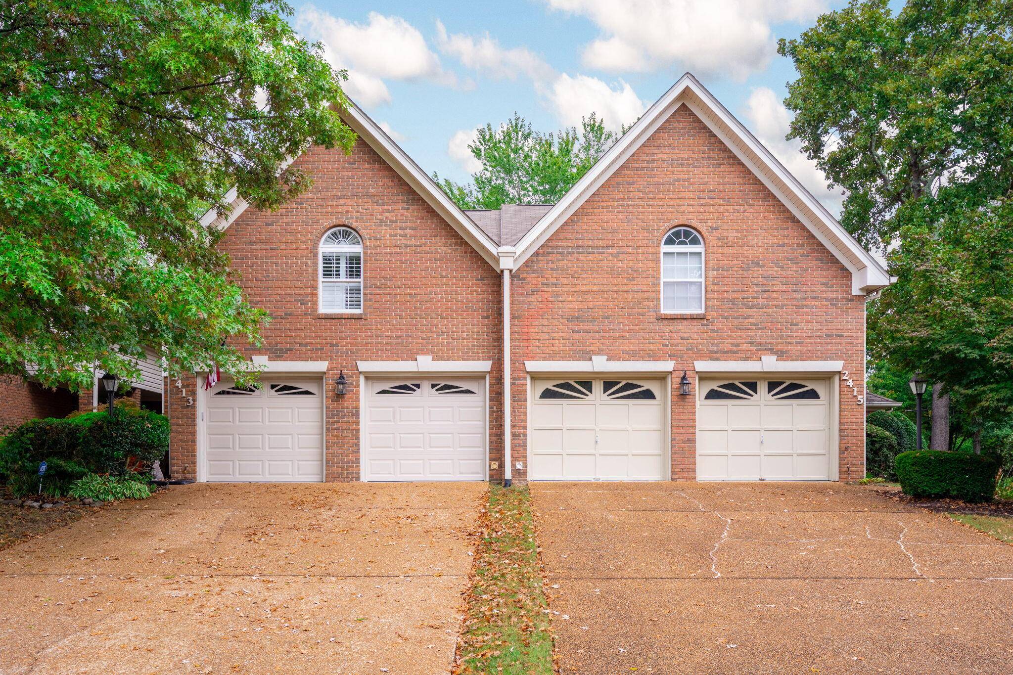 Chattanooga, TN 37421,2415 Royal Fern TRL