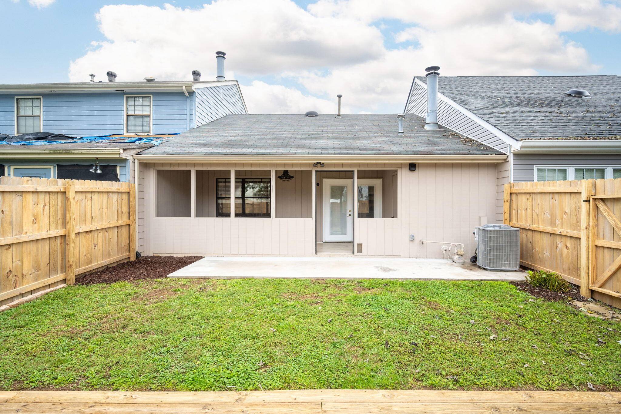 Hixson, TN 37343,1306 Leaside LN