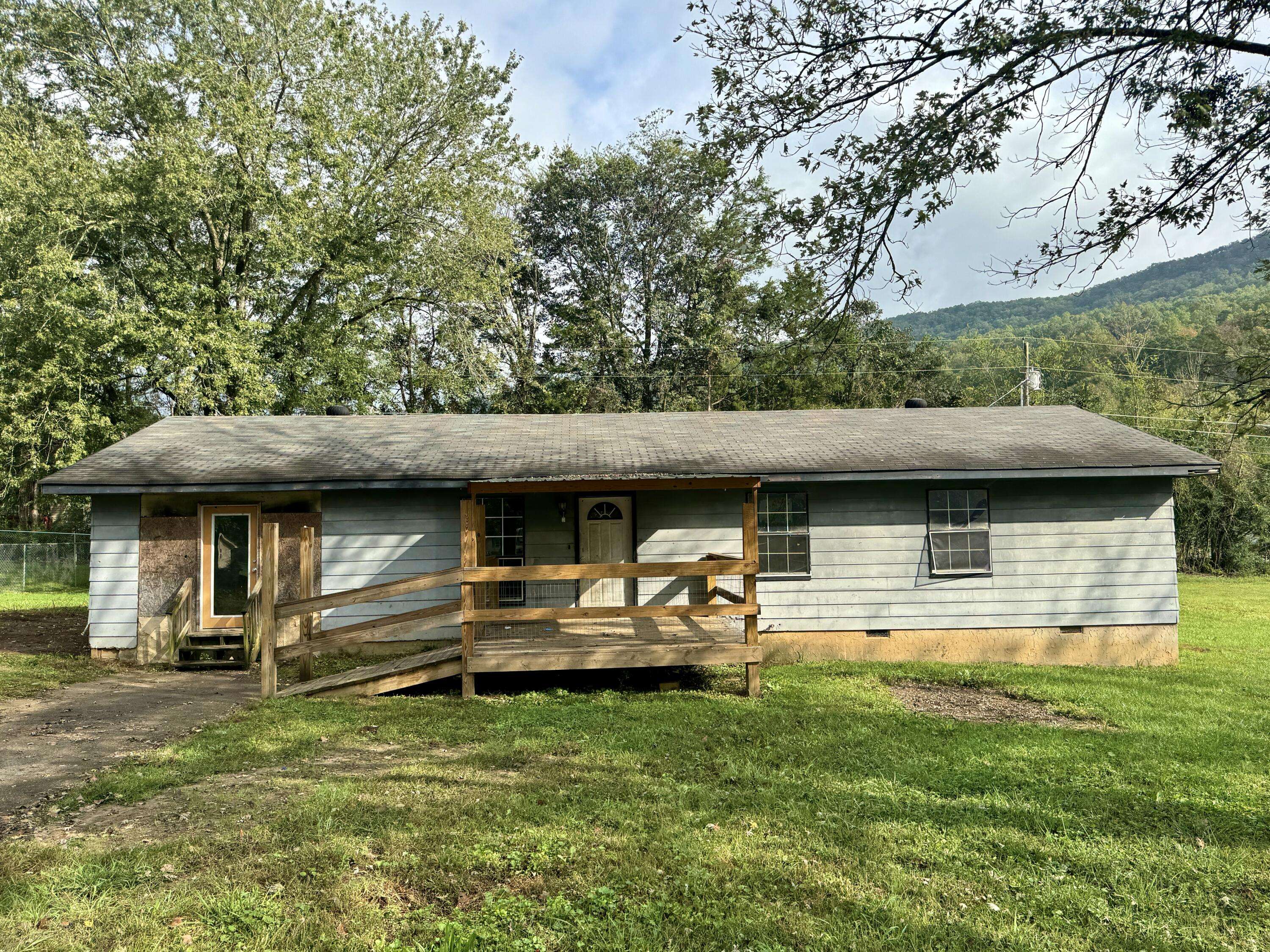 Jasper, TN 37347,206 Danny DR